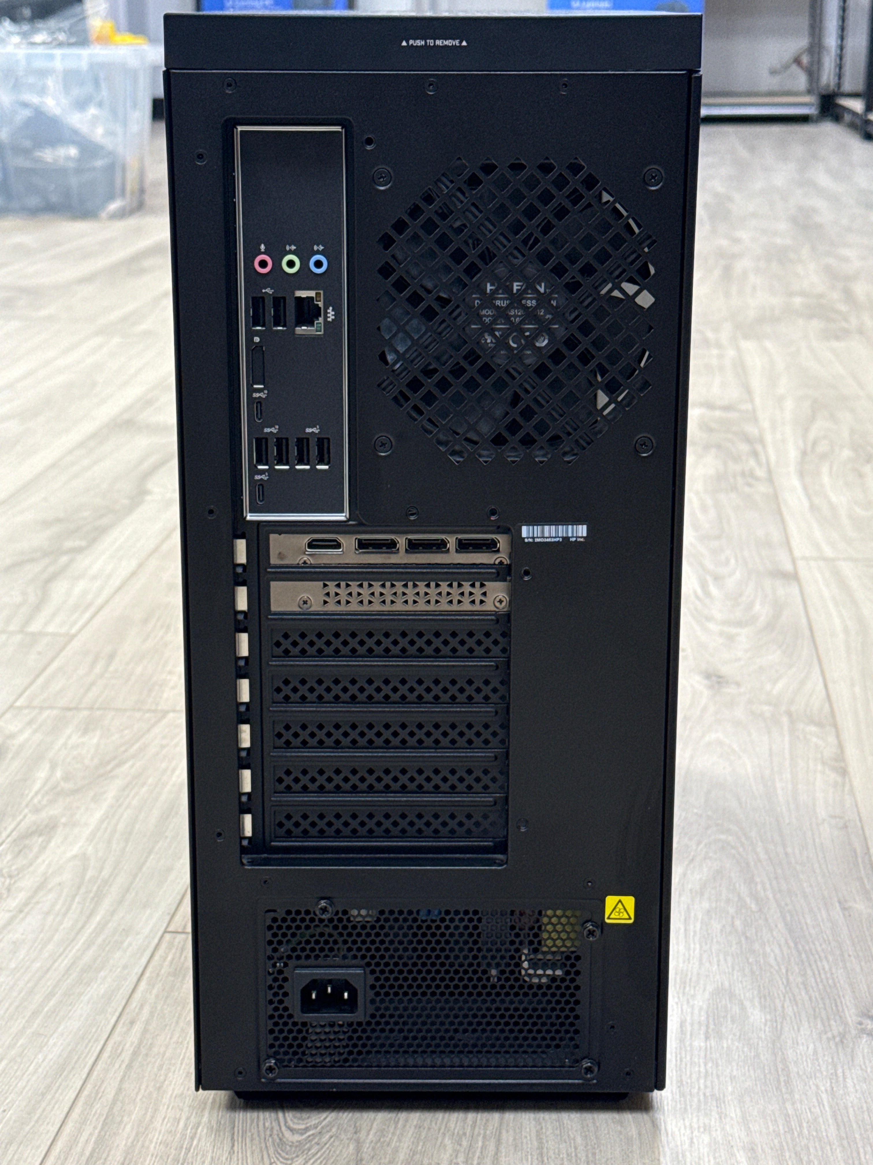 HP OMEN 40L Desktop Computer Ryzen 7 7700 16GB RAM 1TB SSD GeForce RTX 4060 Ti (Used)