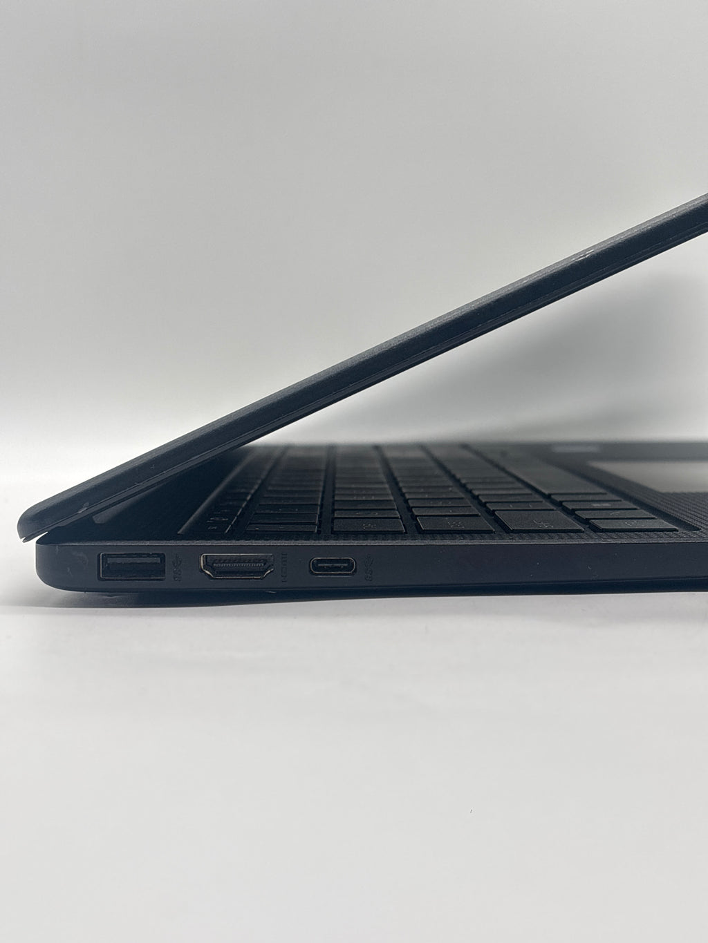 HP 15-fd0374nr Touch Intel N200 4GB RAM 256GB SSD