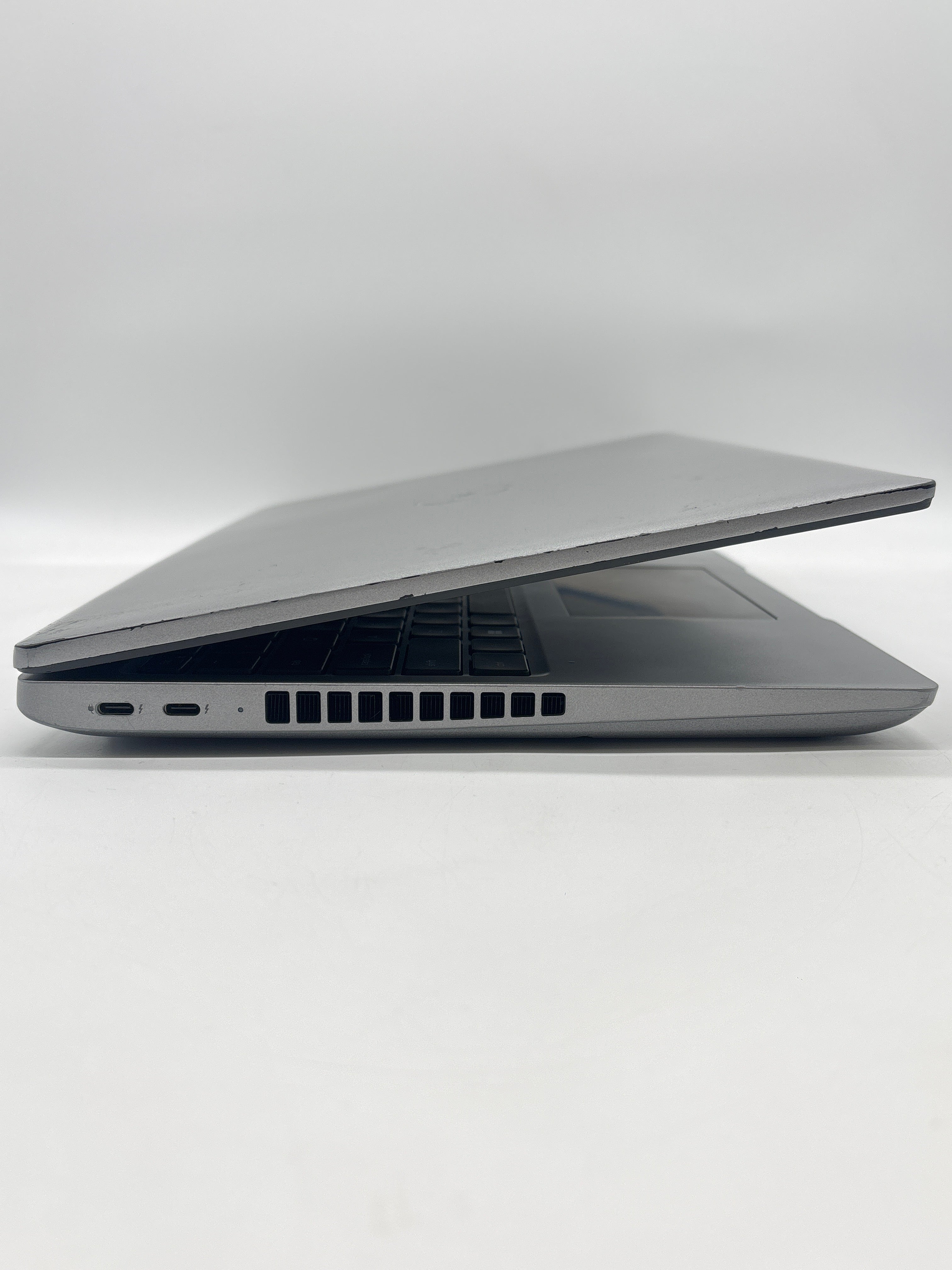 Dell Precision 3581 i7-13700H 32GB RAM 1TB SSD RTX A500