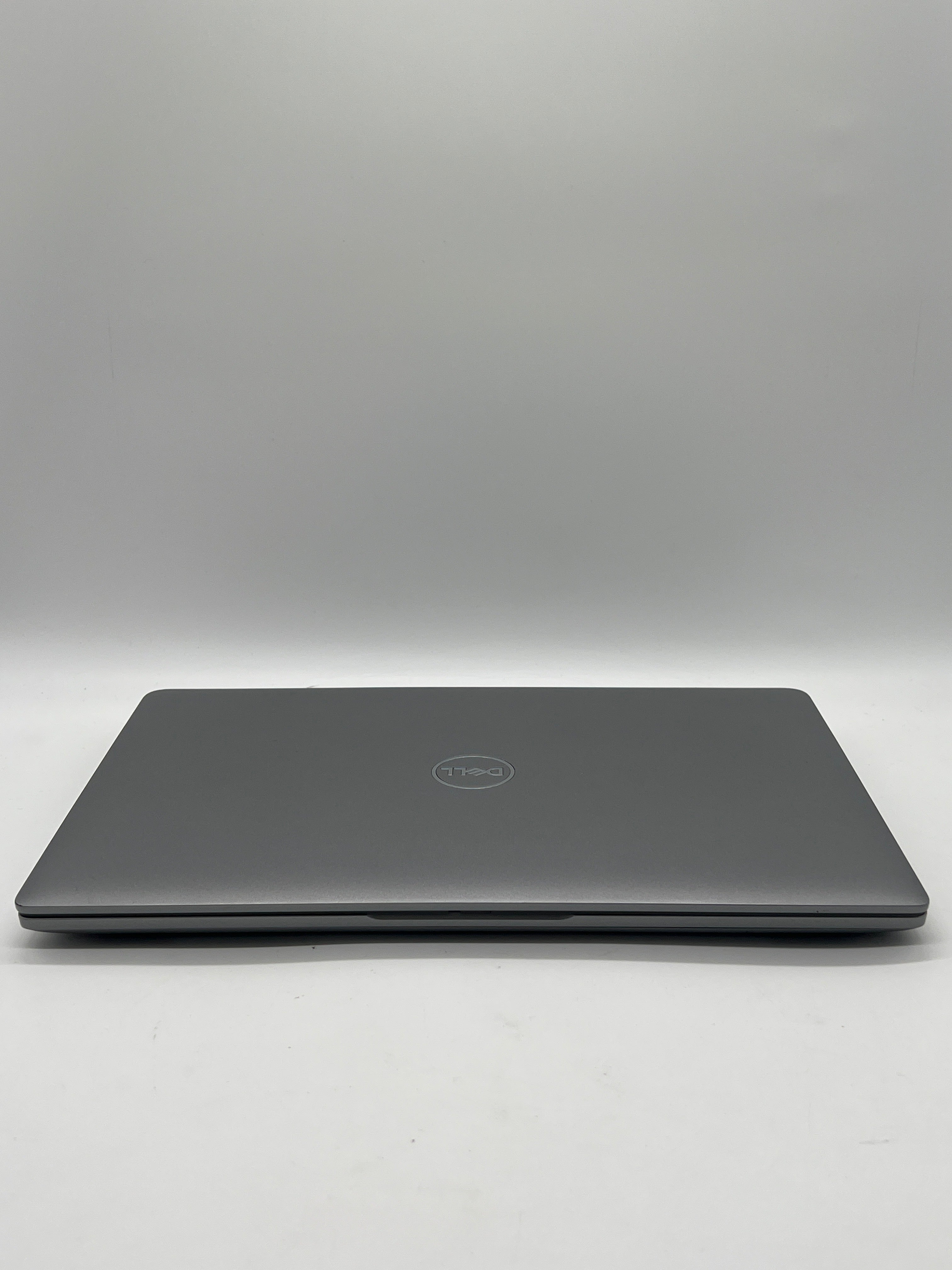 Dell Precision 3490 Ultra 5 125H 16GB RAM 256GB SSD