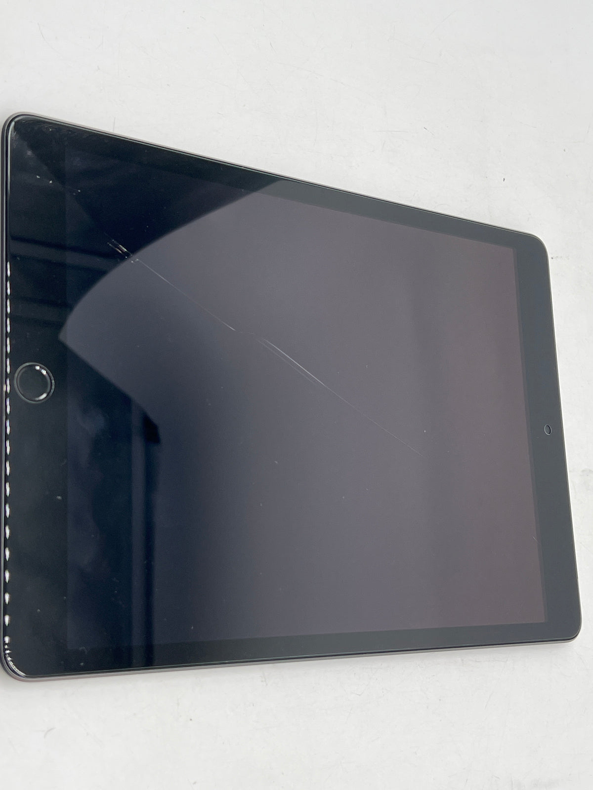 Apple iPad 9th Generation A2603 10.2" 64GB Wi-Fi + Cellular Space Gray - Front Screen Damage
