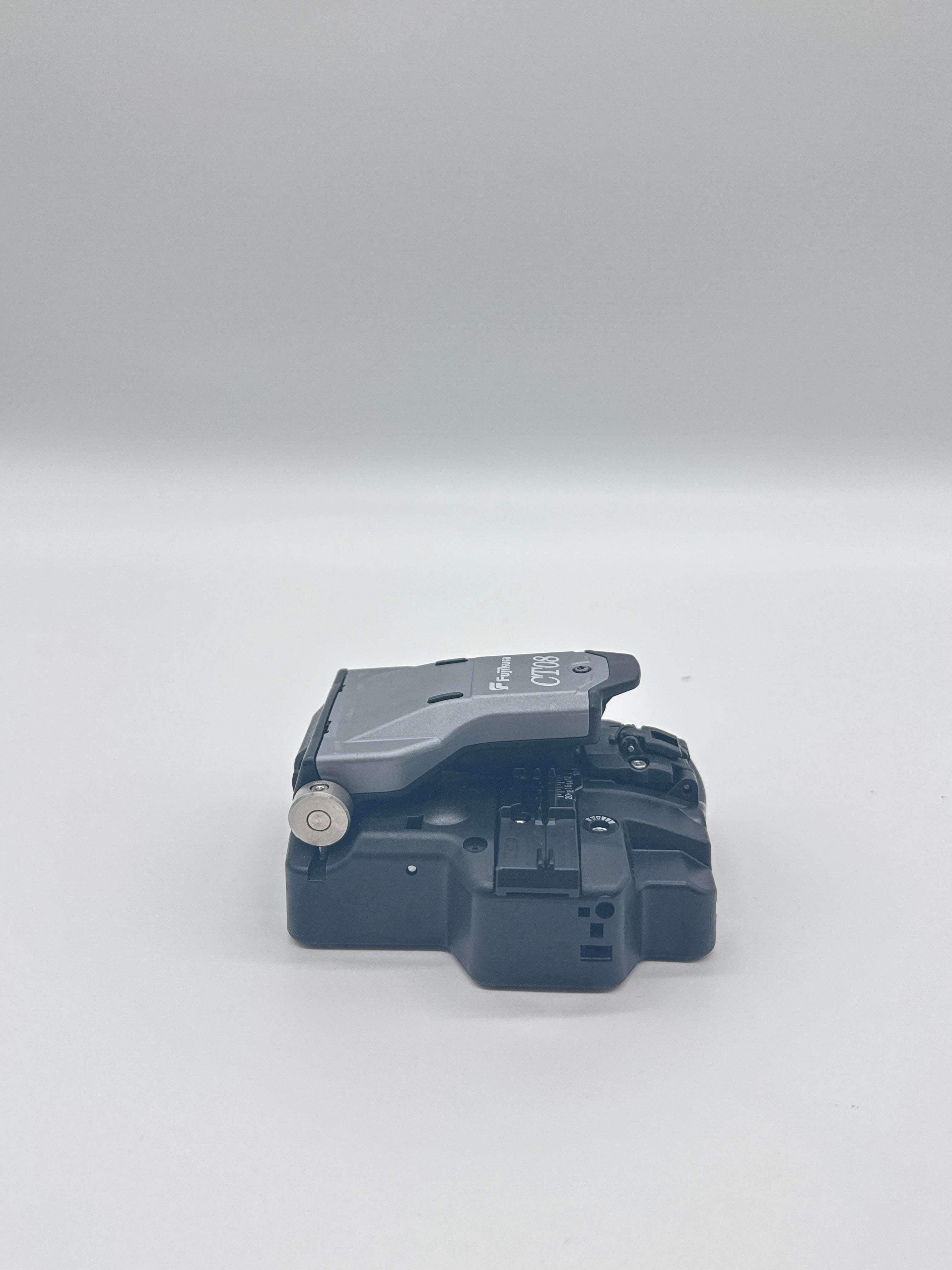 Fujikura CT-08 Optical Fiber Cleaver