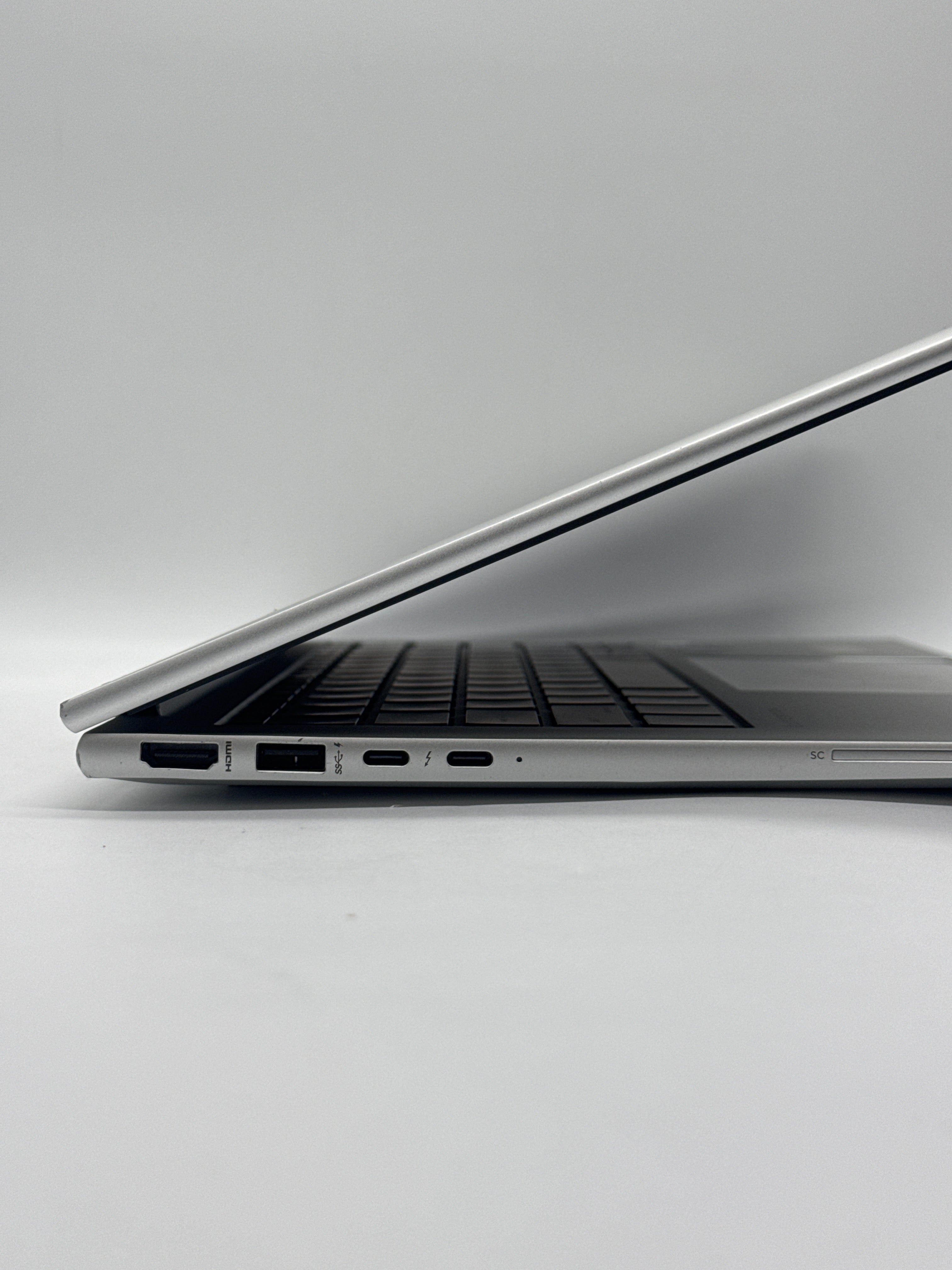 HP Elitebook 840 G9 i5-1245U 16GB RAM 256GB SSD