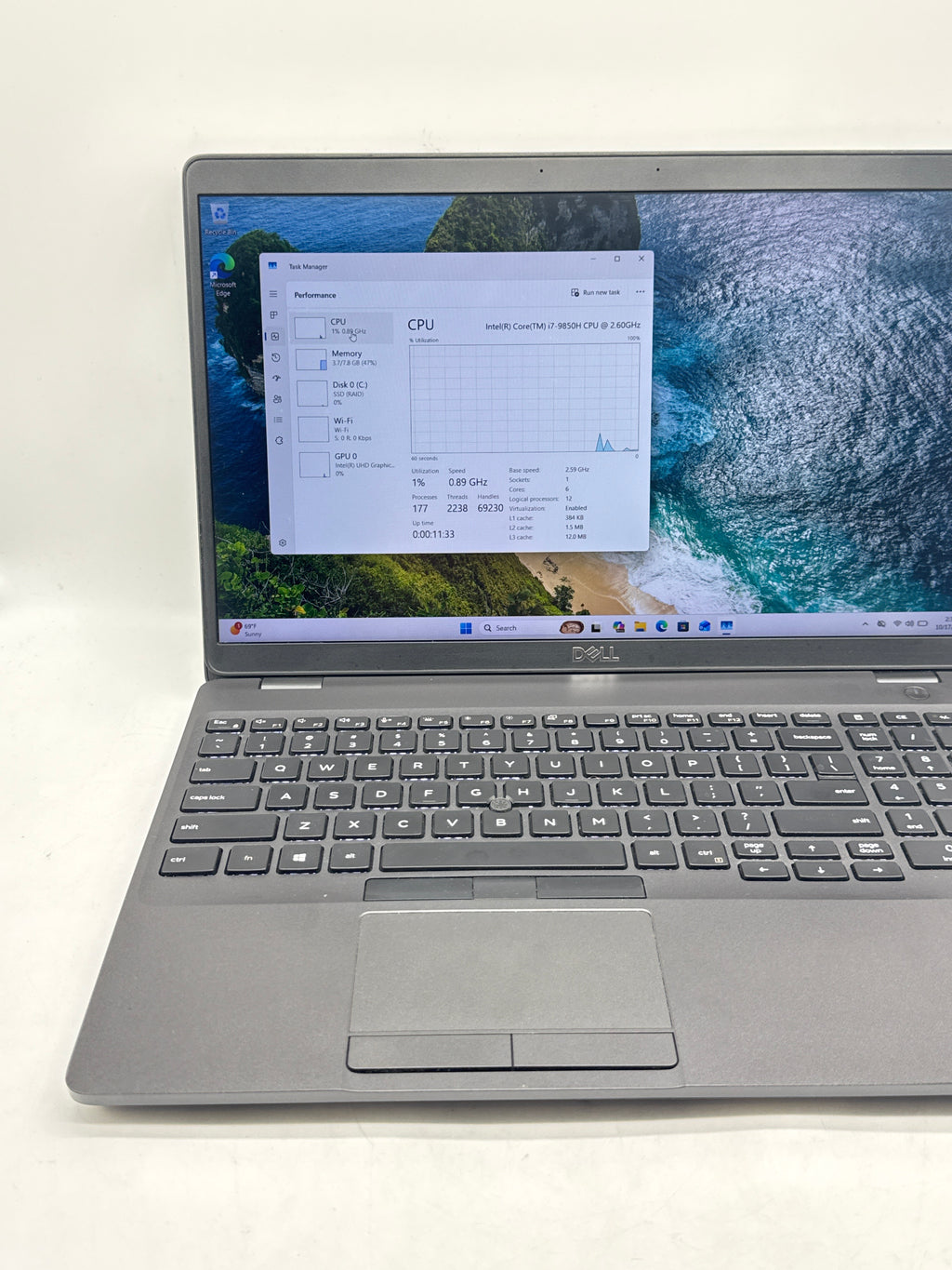 Dell Precision 3541 Core i7 9850H 8GB RAM 512GB SSD Quadro P620 15.6in - Used