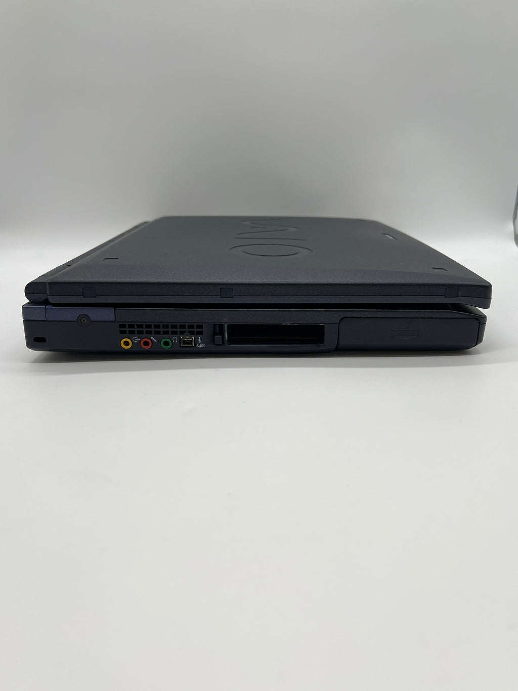 Sony Vaio PCG-FX170 Laptop Black 15 Inch Pentium III 800 MHz For Parts