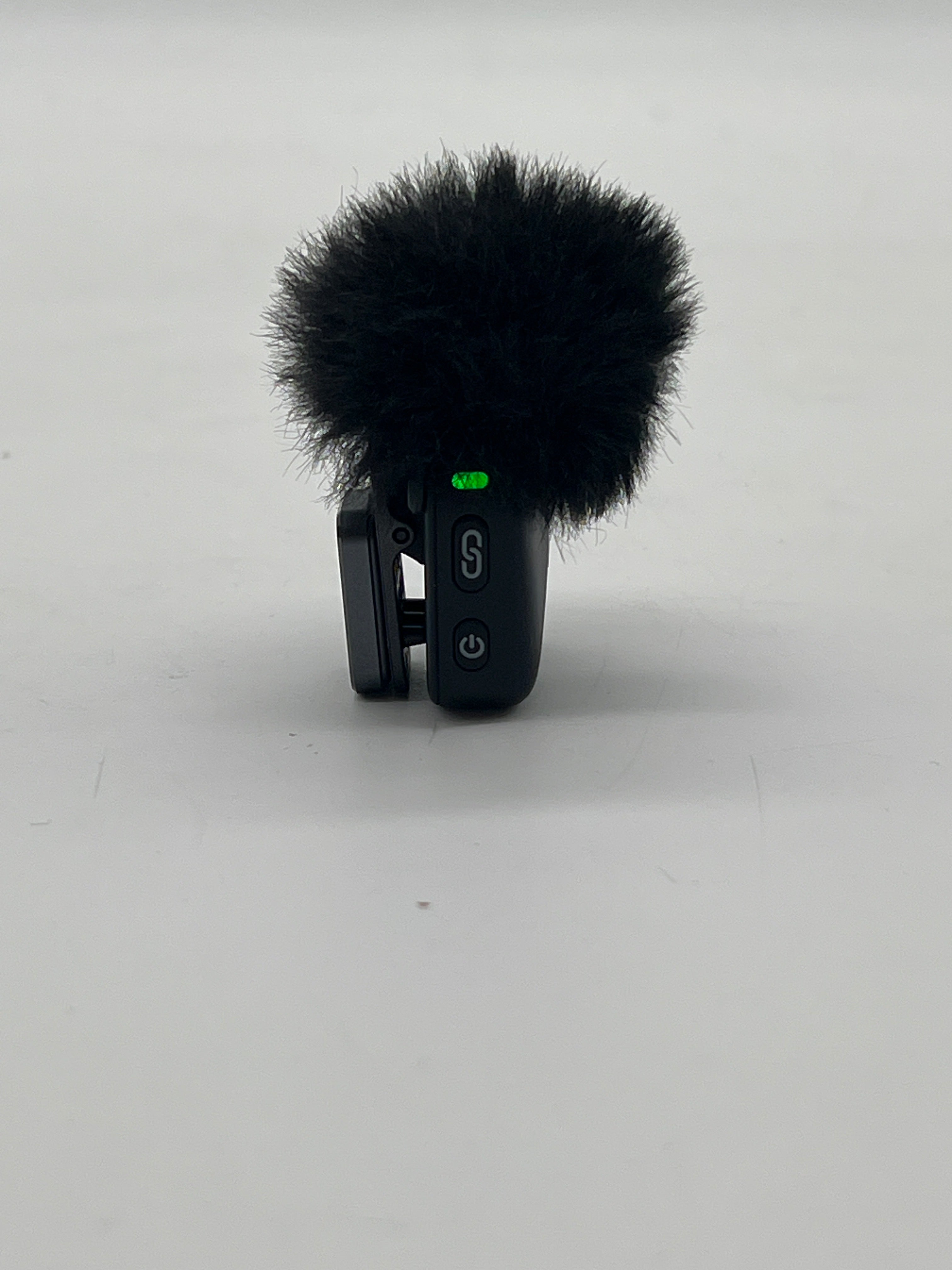 DJI Mic Mini Gray Style 2 TX 1 RX - Used With Charging Case