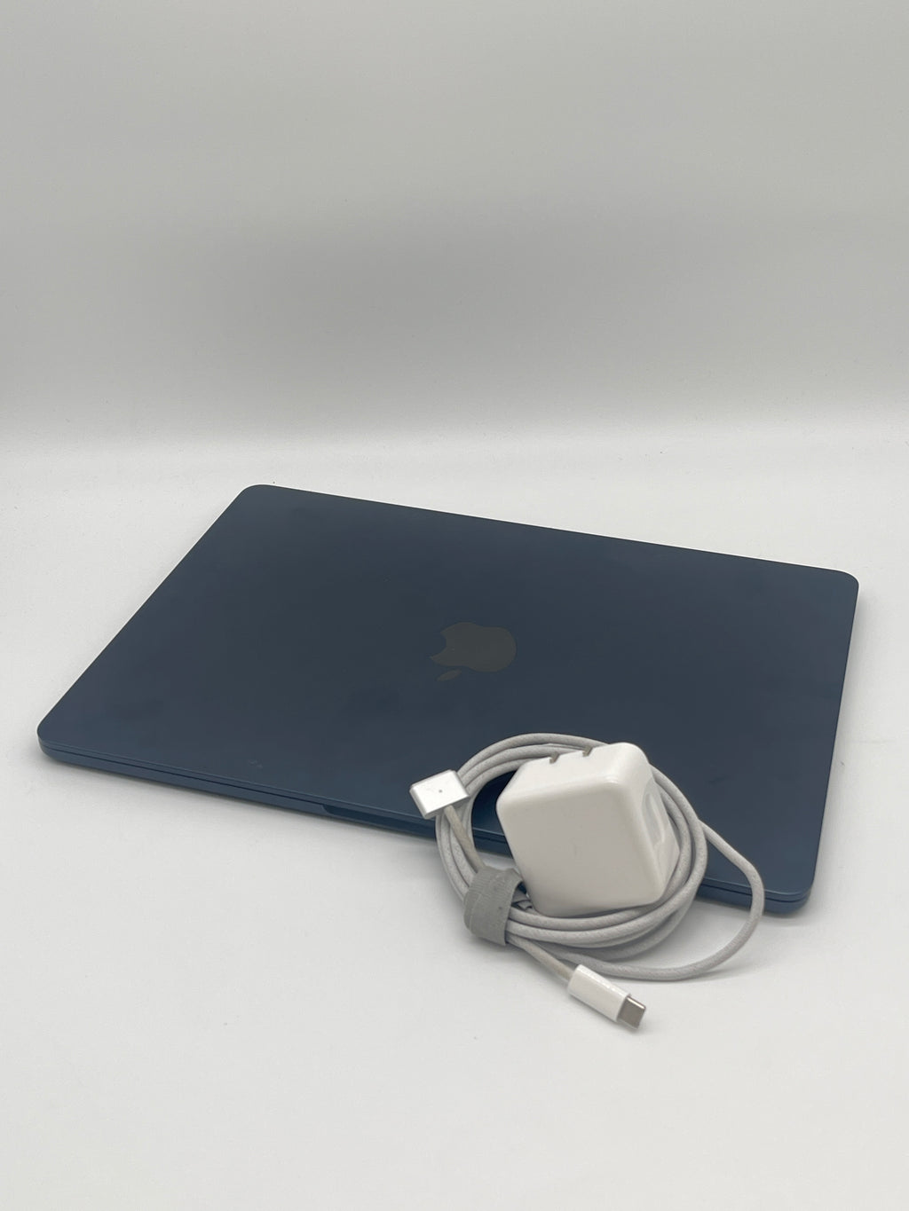 Apple MacBook Air 13.6" M2 A2681 2022 8GB 512GB Blue