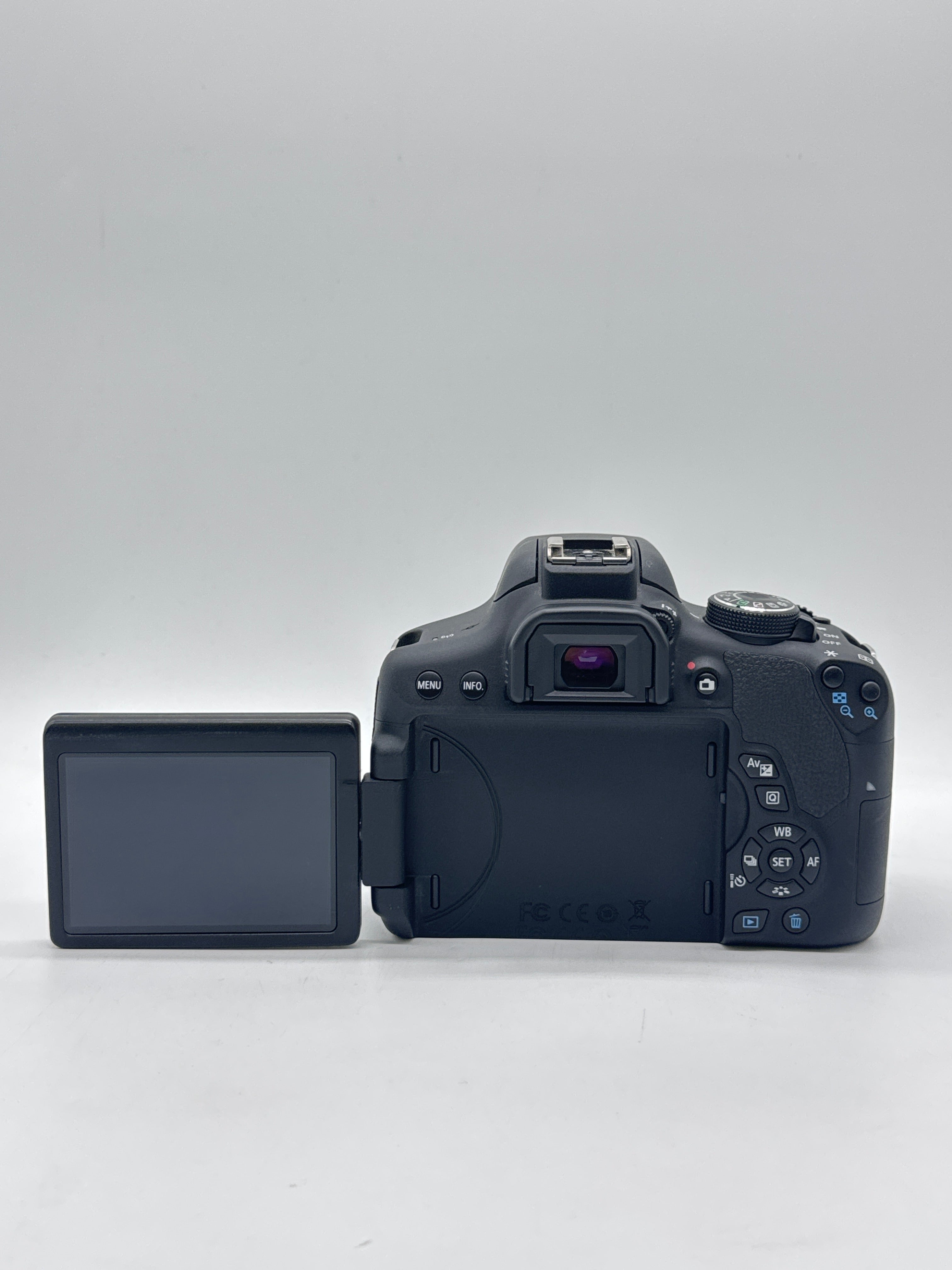 Canon EOS Rebel T6i Digital SLR DSLR Camera W/ 18-55mm & 50mm Lens - Used