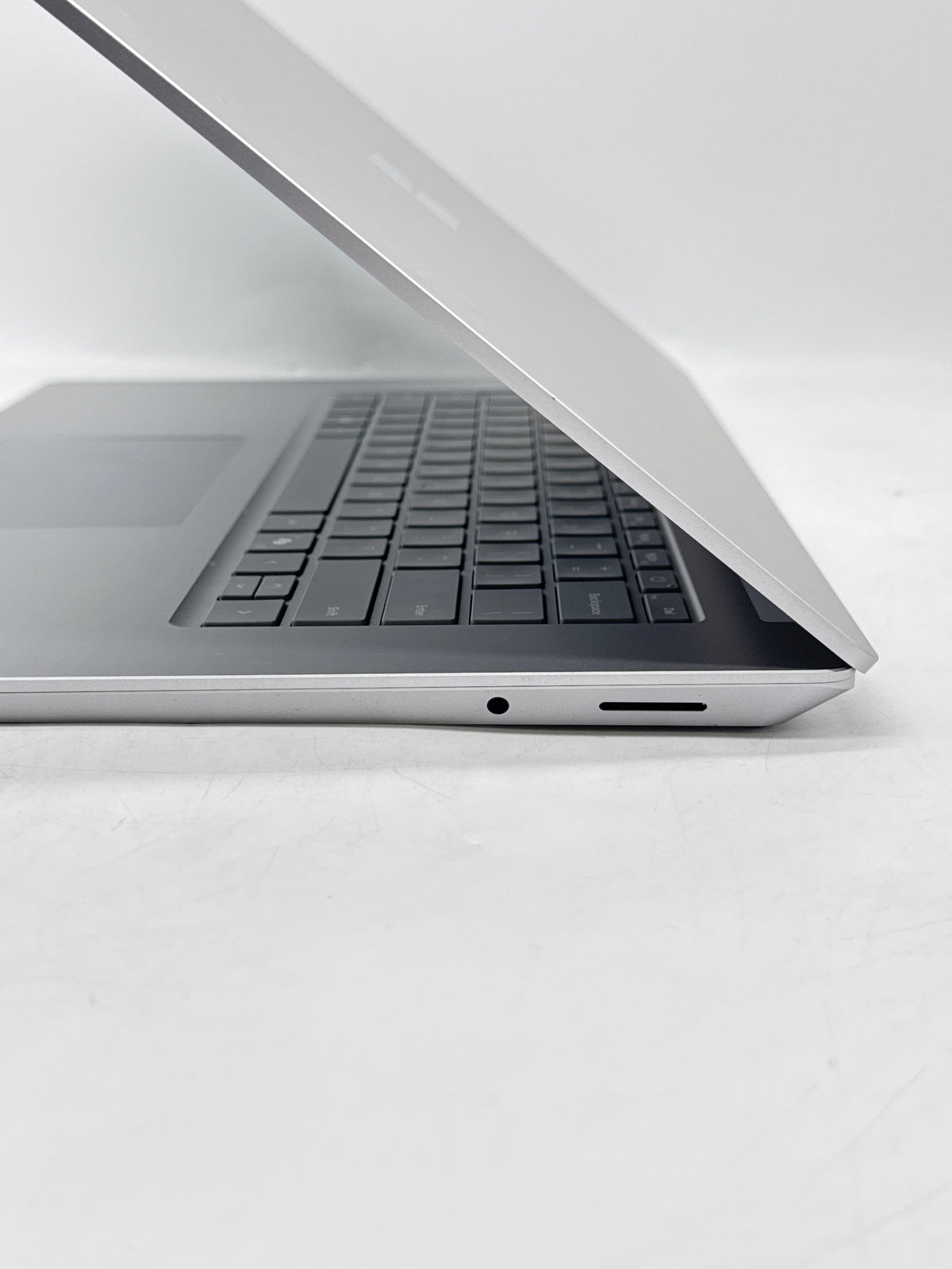 Microsoft Surface Laptop 6 15" Ultra 7 165H 32GB RAM 512GB SSD - Used