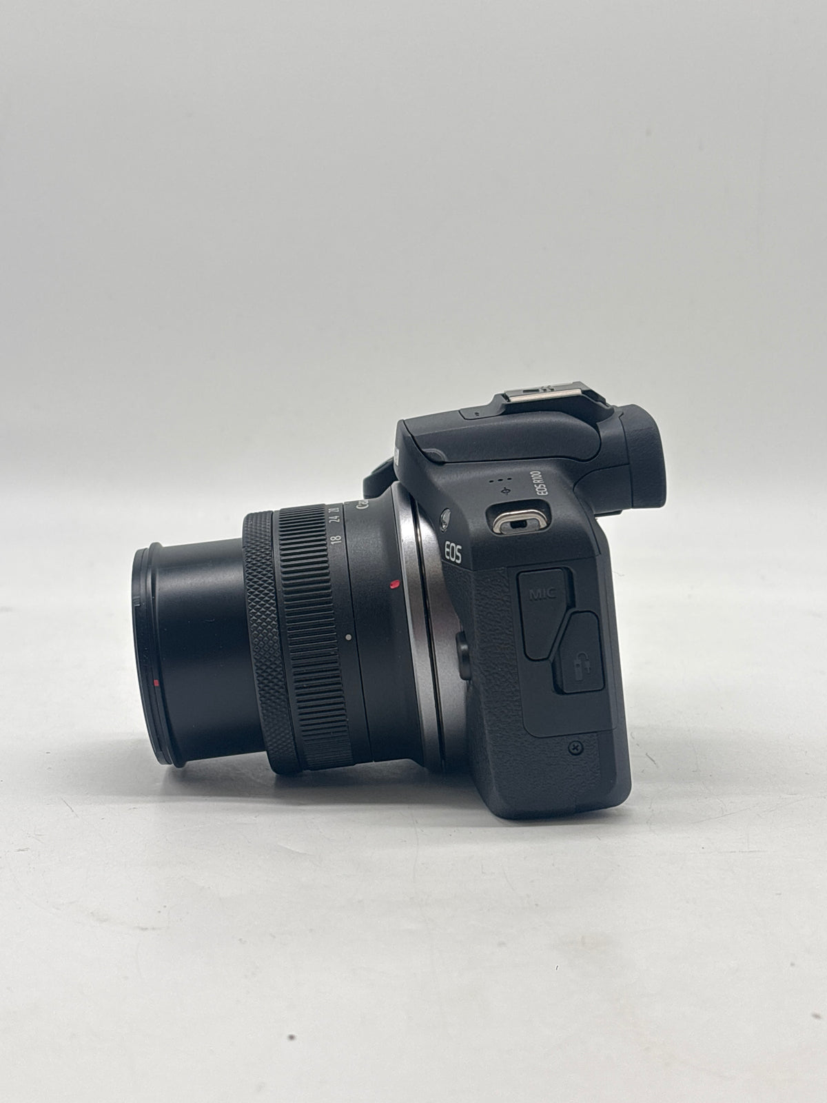 Canon EOS R100 Digital Camera Black Used