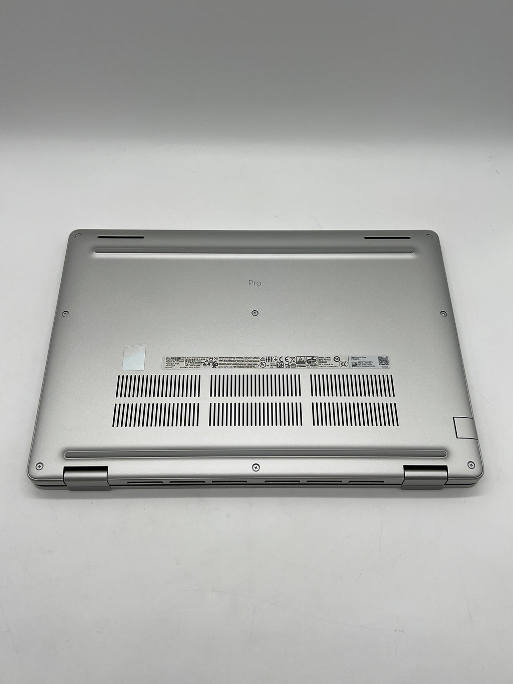 Dell 14 Pro Plus  PB14255 AMD Ryzen 5 Pro 32GB RAM 256GB SSD