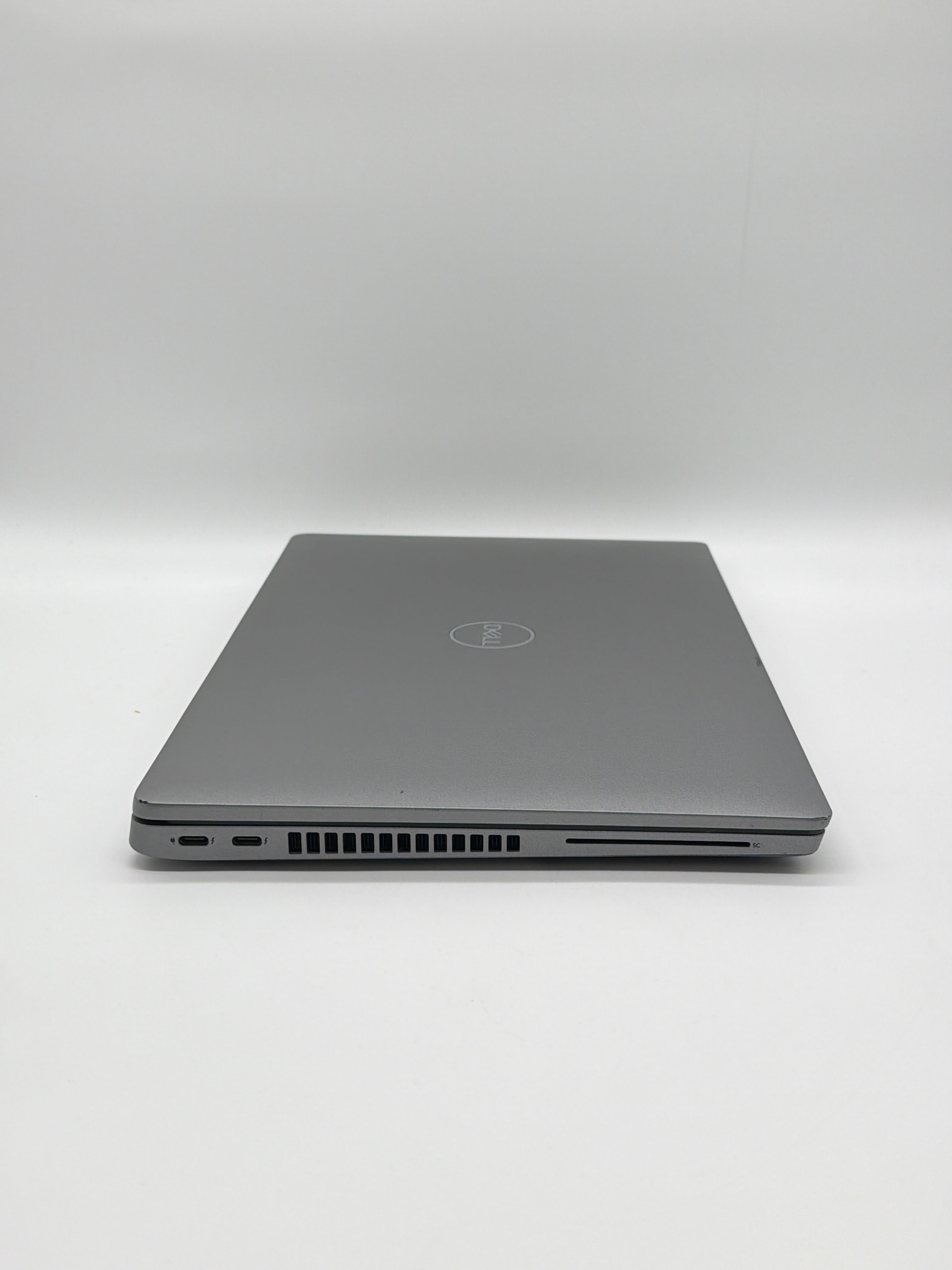 Dell Latitude 5430 14" FHD i7-1265U 12th Gen 16GB RAM 256GB SSD W/ Charger