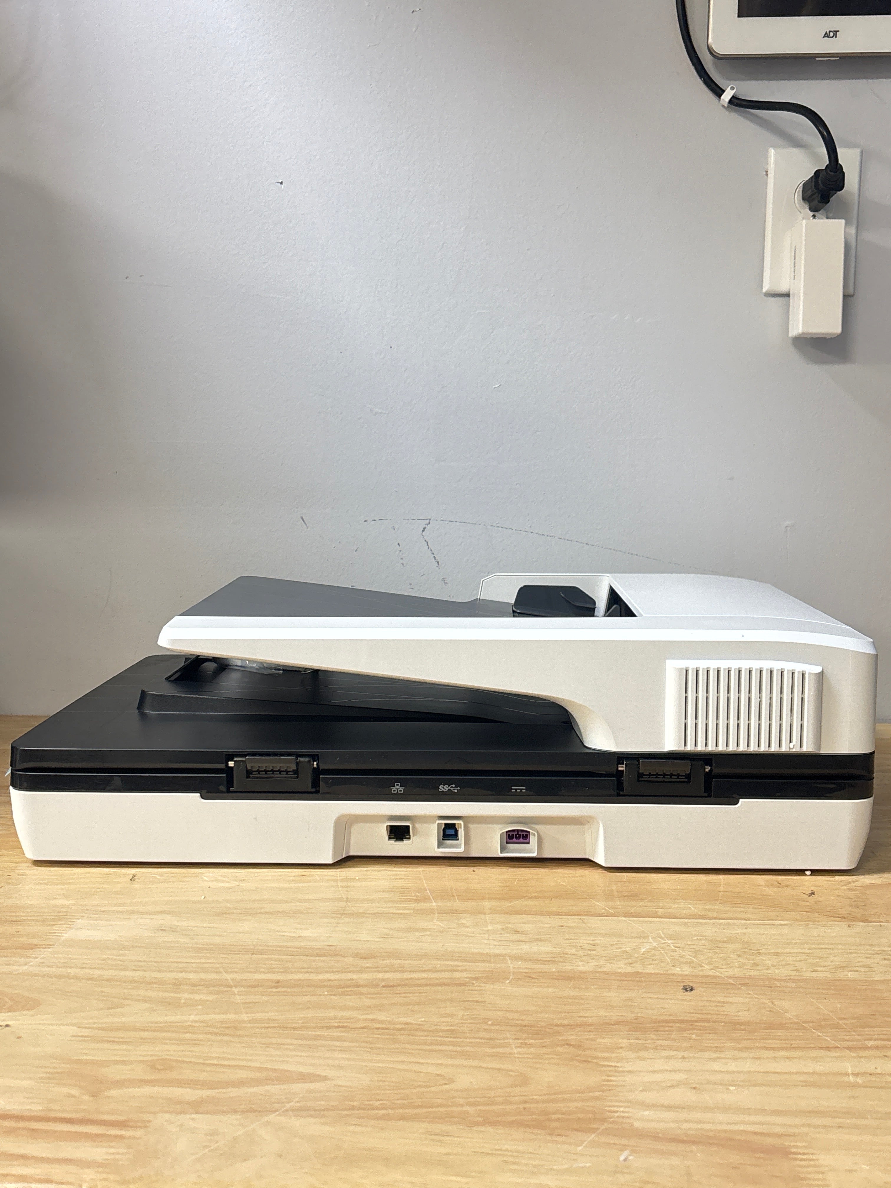 HP ScanJet Pro 4500 FN1 Flatbed Scanner - Used With Box