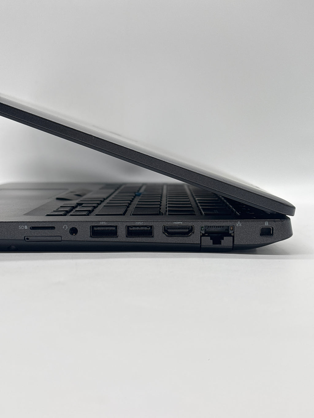 Dell Latitude 5401 i5-9400H 32GB RAM 256GB SSD MX 150