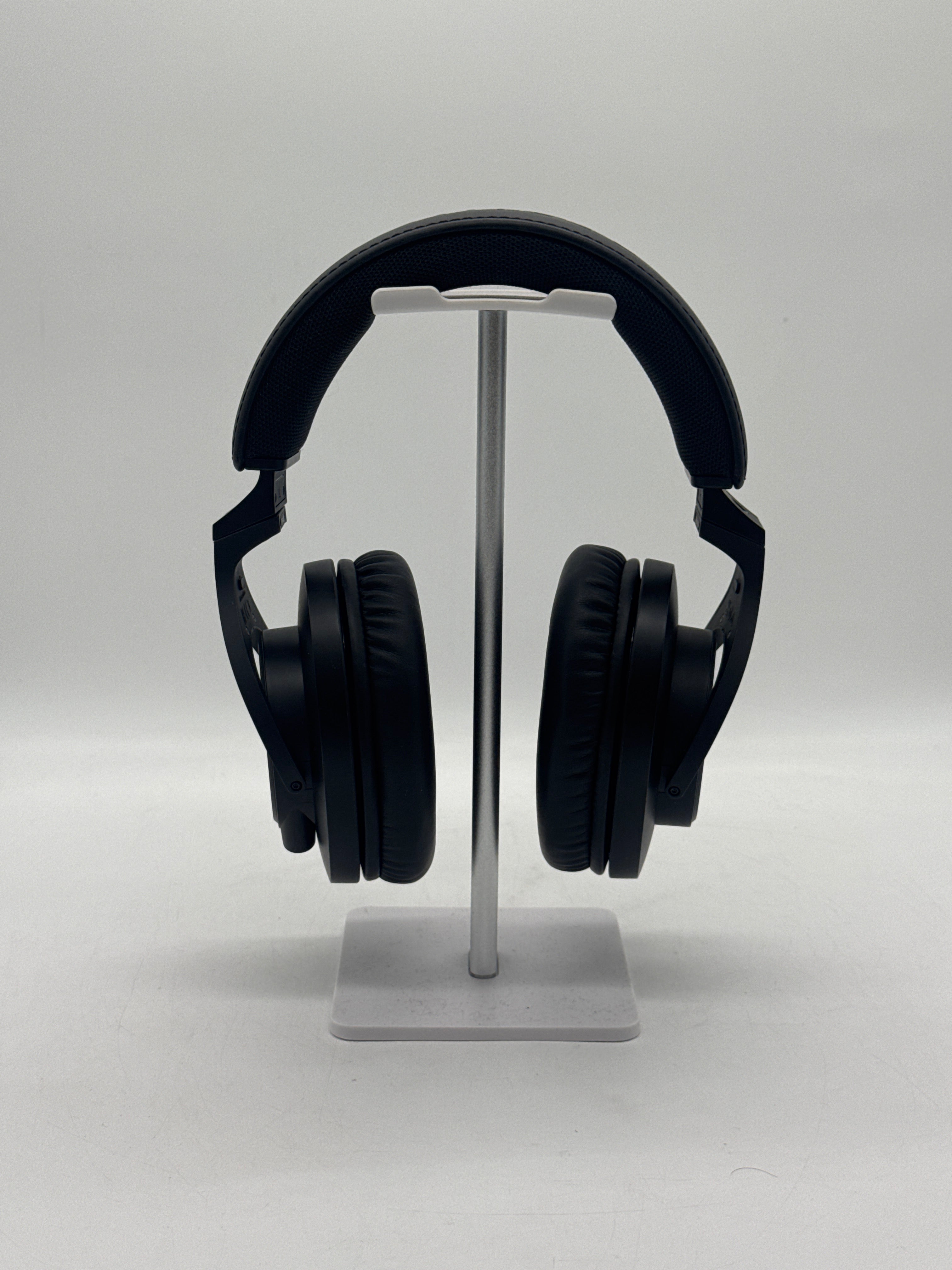 TX01-38651 Shure SRH440 Professional Studio Headphones