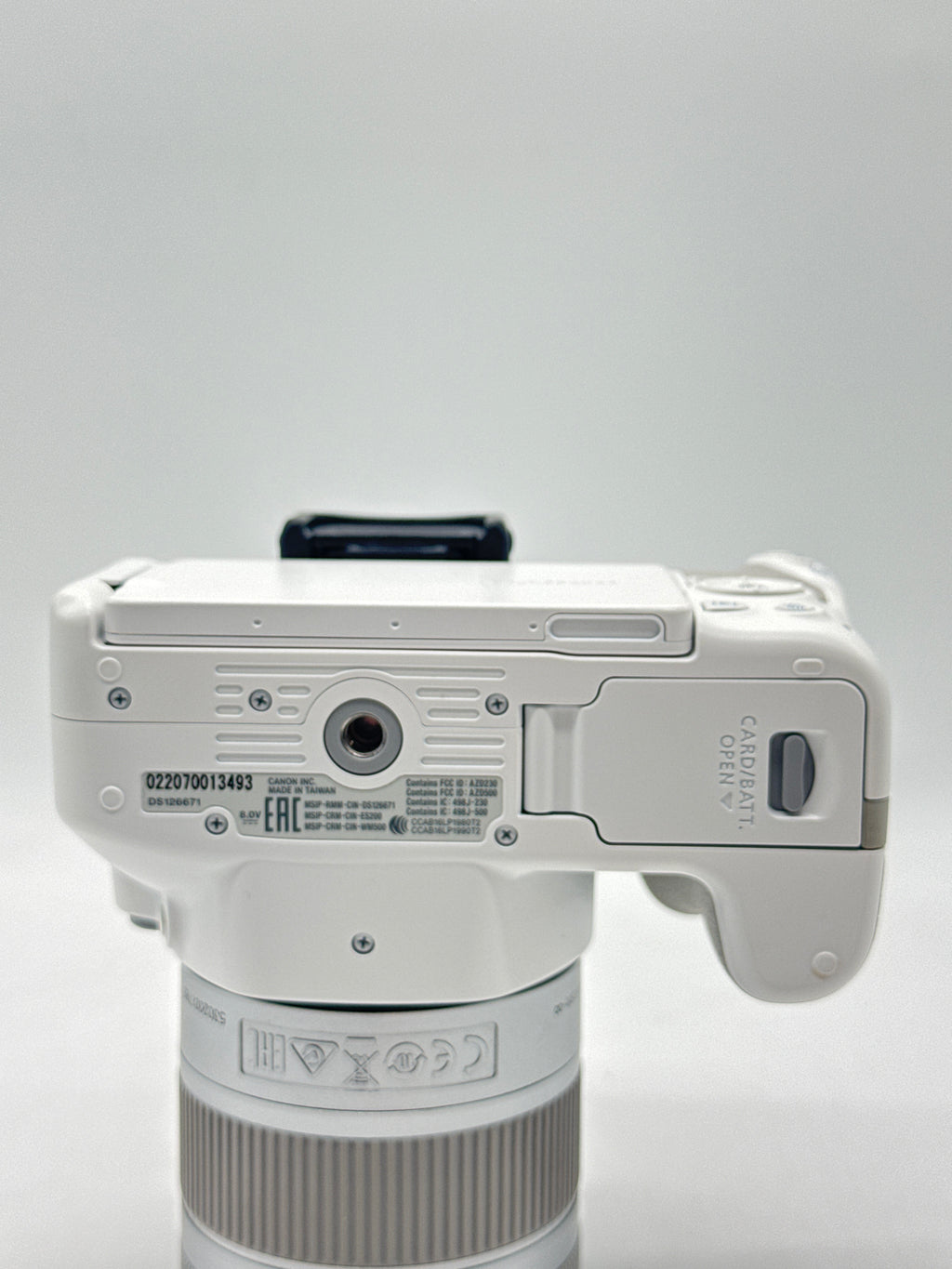 Canon EOS Rebel SL2 DSLR Camera White EF-S 18-55MM Lens - Used