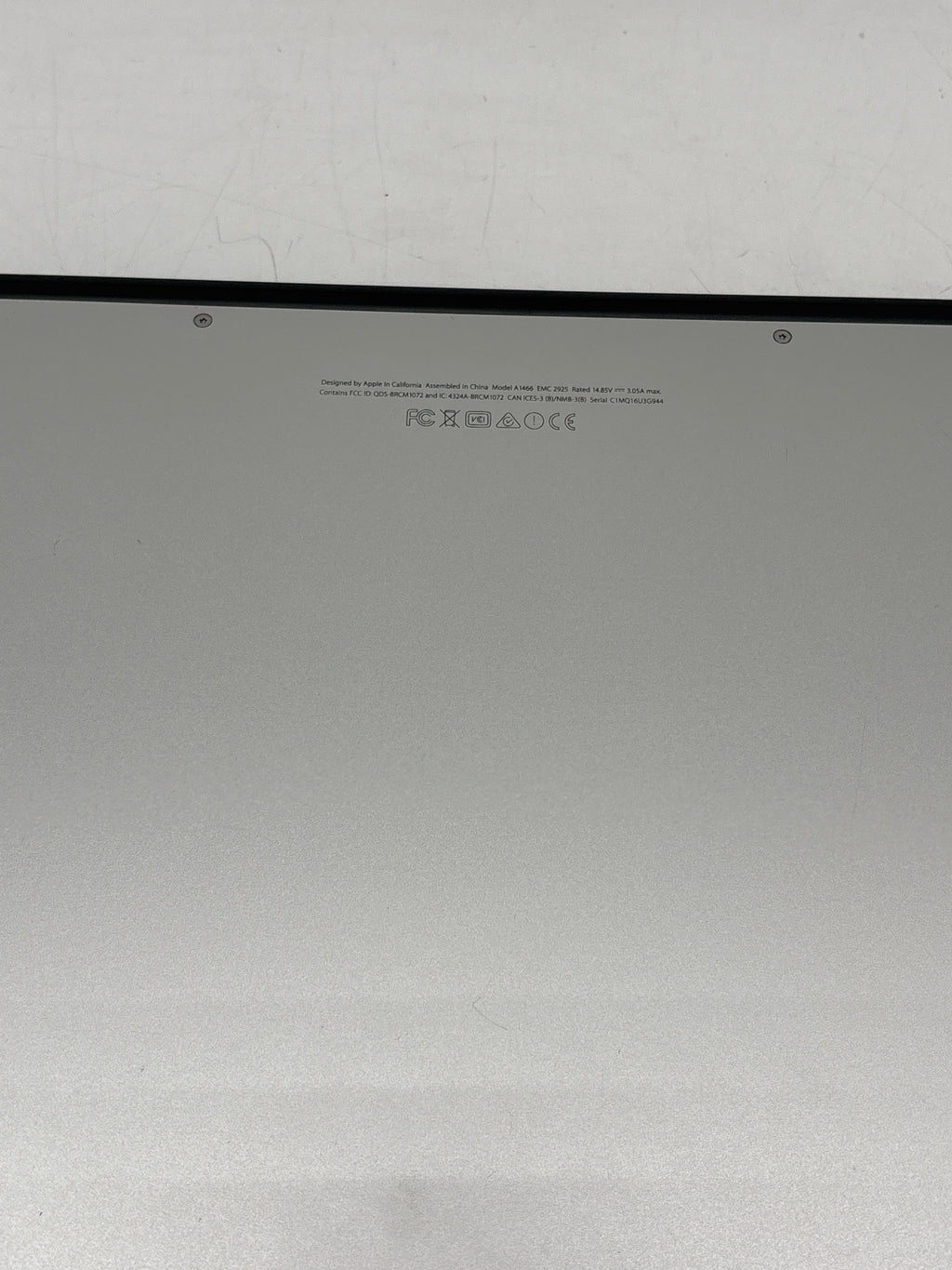 Apple MacBook Air 13" 2015 A1466 Core i7 8GB RAM 256GB Flash Storage - Used