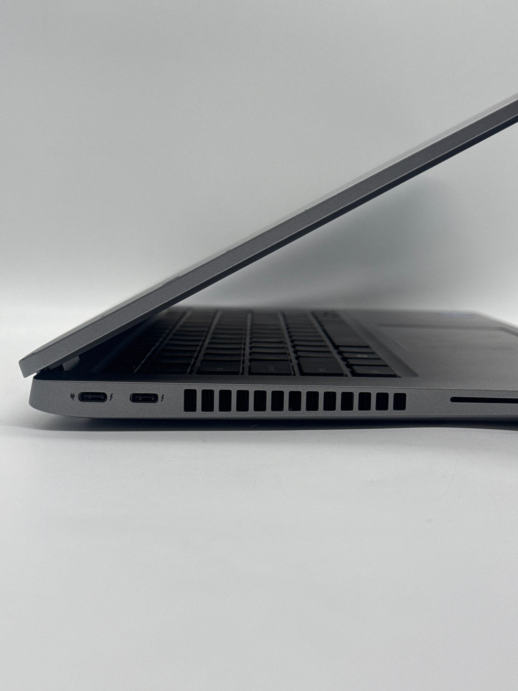 Dell Latitude 5430 i5-1235U 16GB RAM 256GB SSD