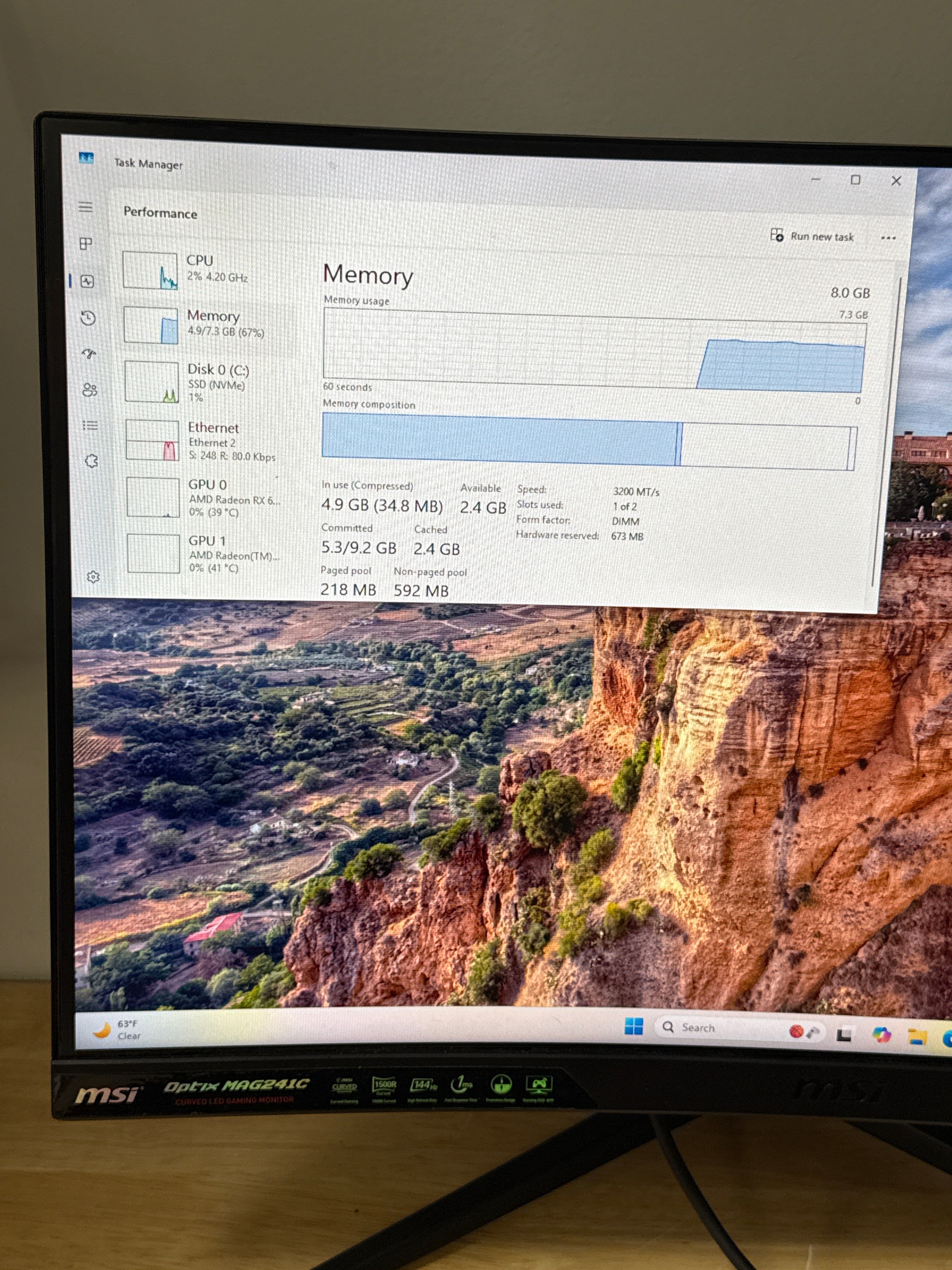 HP Victus 15 Ryzen 5 5600G 8GB RAM 512GB SSD Radeon RX 6400