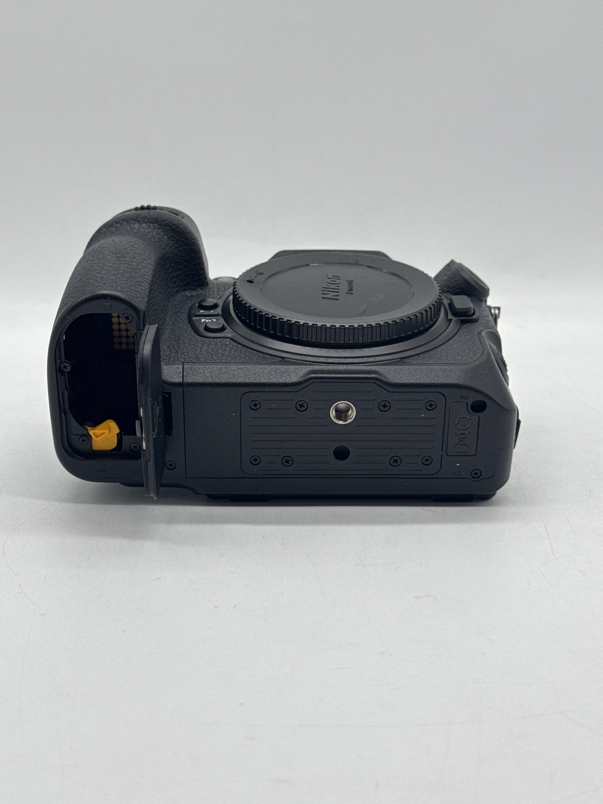 Nikon Z8 45.7MP Mirrorless Body Only Black - Used