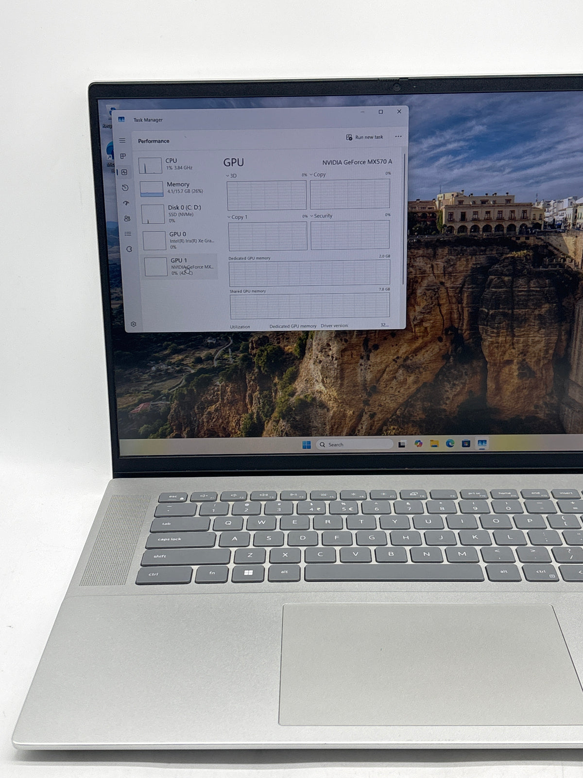 Dell Inspiron 16 5620 16" Intel Core i7-1255U 16GB RAM 512GB SSD MX570A Silver - Used