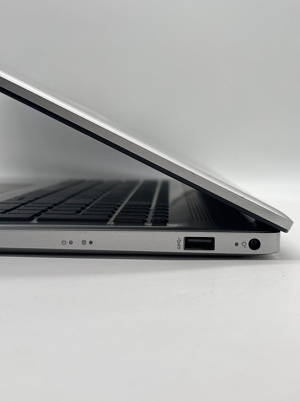 HP 17-cn0001tg Pentium N5030 8GB RAM 128GB SSD