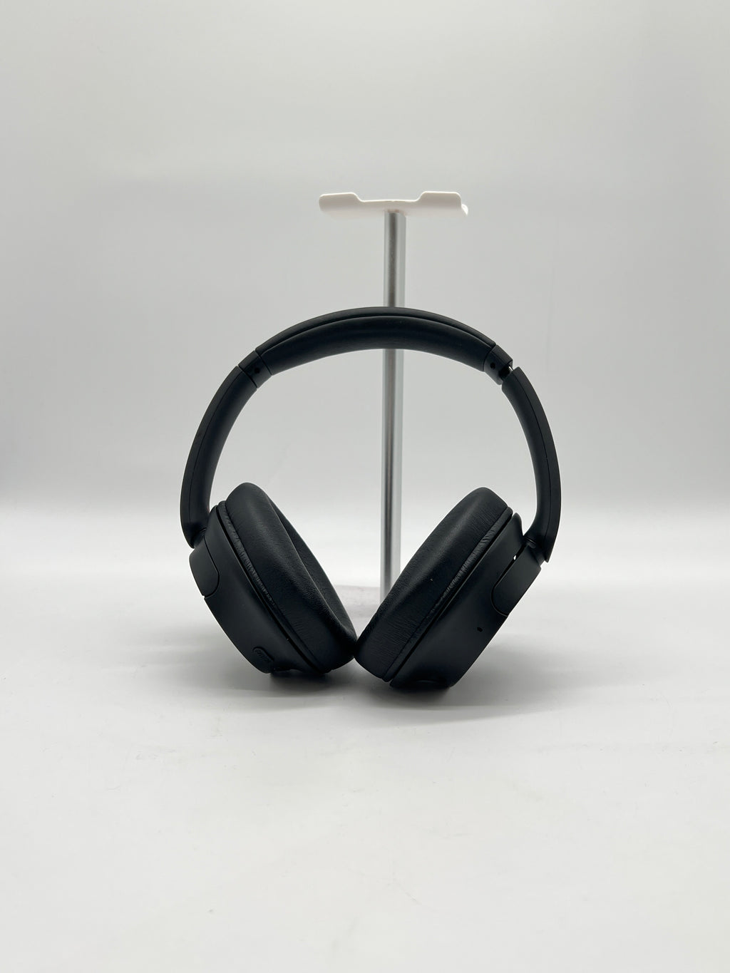 Sony WH-CH720N Black Wireless Noise Cancelling Headphones - Used