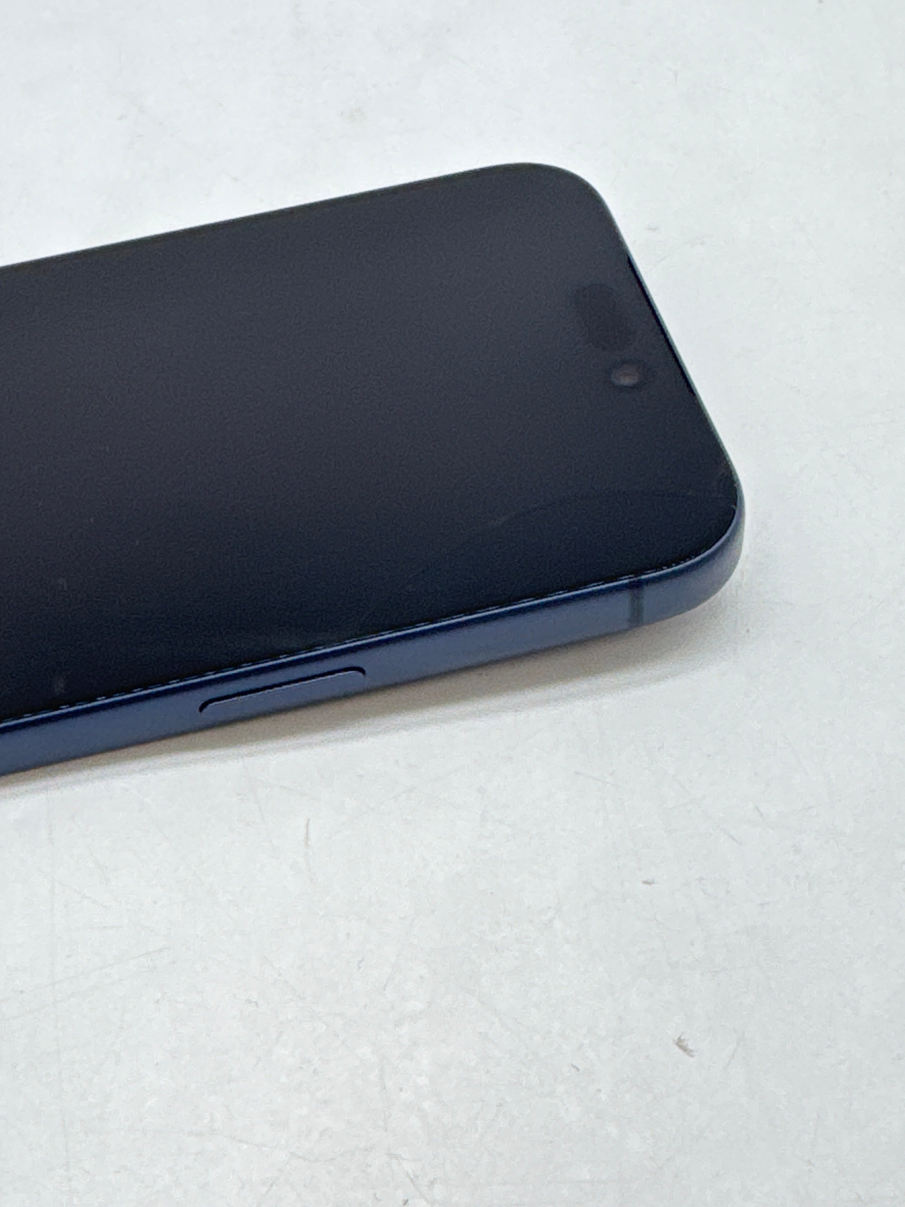 Apple iPhone 17 Pro Max 256GB Blue AT&T - Check ESN Cracked Screen