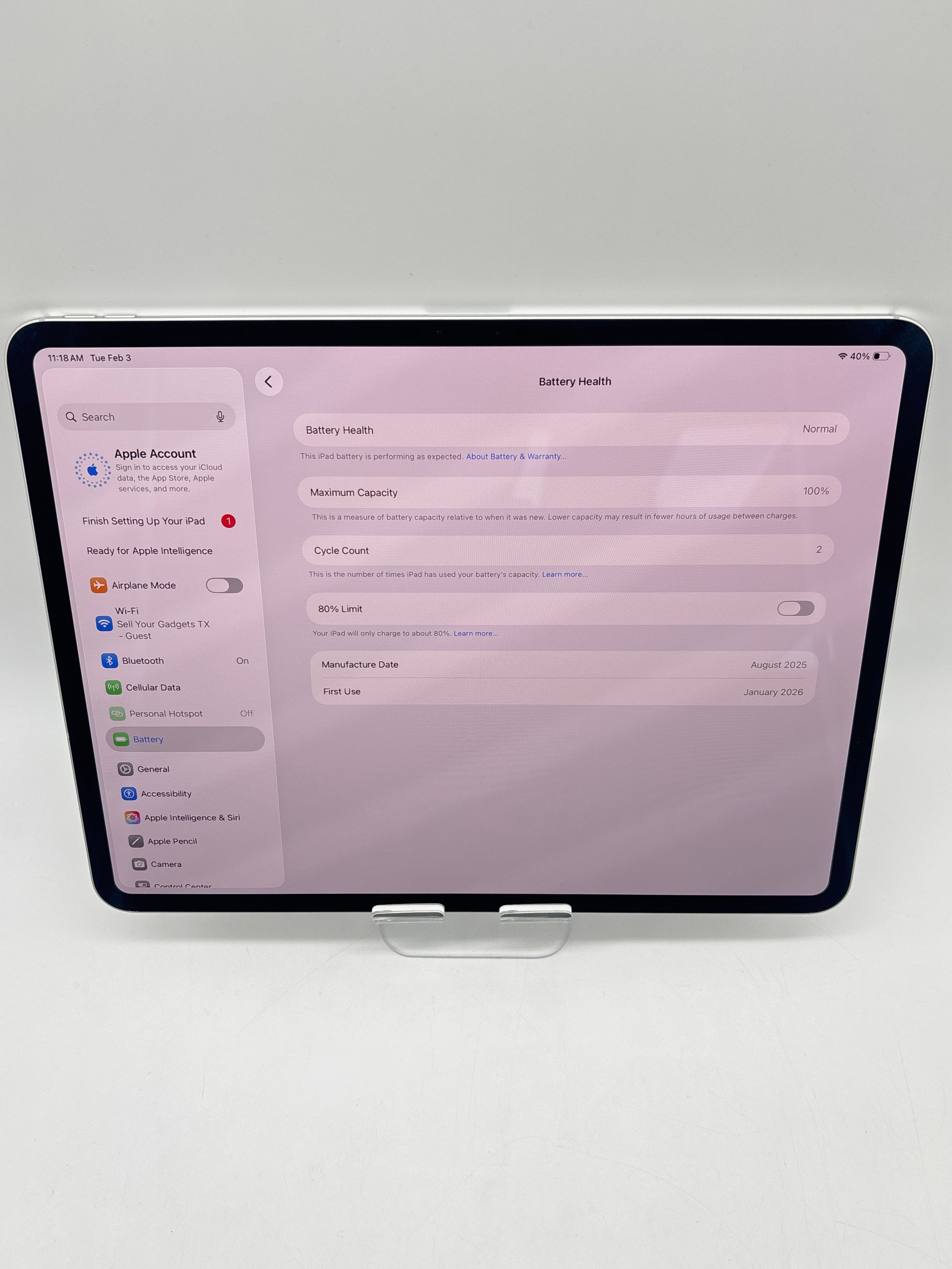 Apple iPad Pro 13" M5 ME7X4LL/A 256GB Silver Wi-Fi + 5G - Unlocked (Cycle Count 2)
