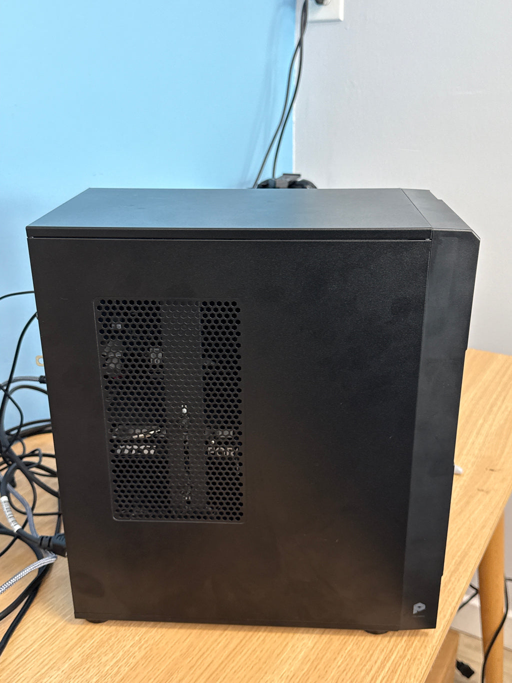 MSI Pro Series Desktop Computer i7-13700F 32GB RAM 2TB SSD RTX 4060 - Used