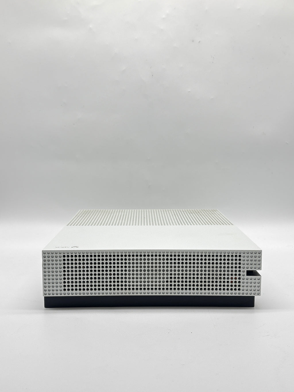 Microsoft Xbox One S 1681 1TB Console Robot White 4K HDR - Used