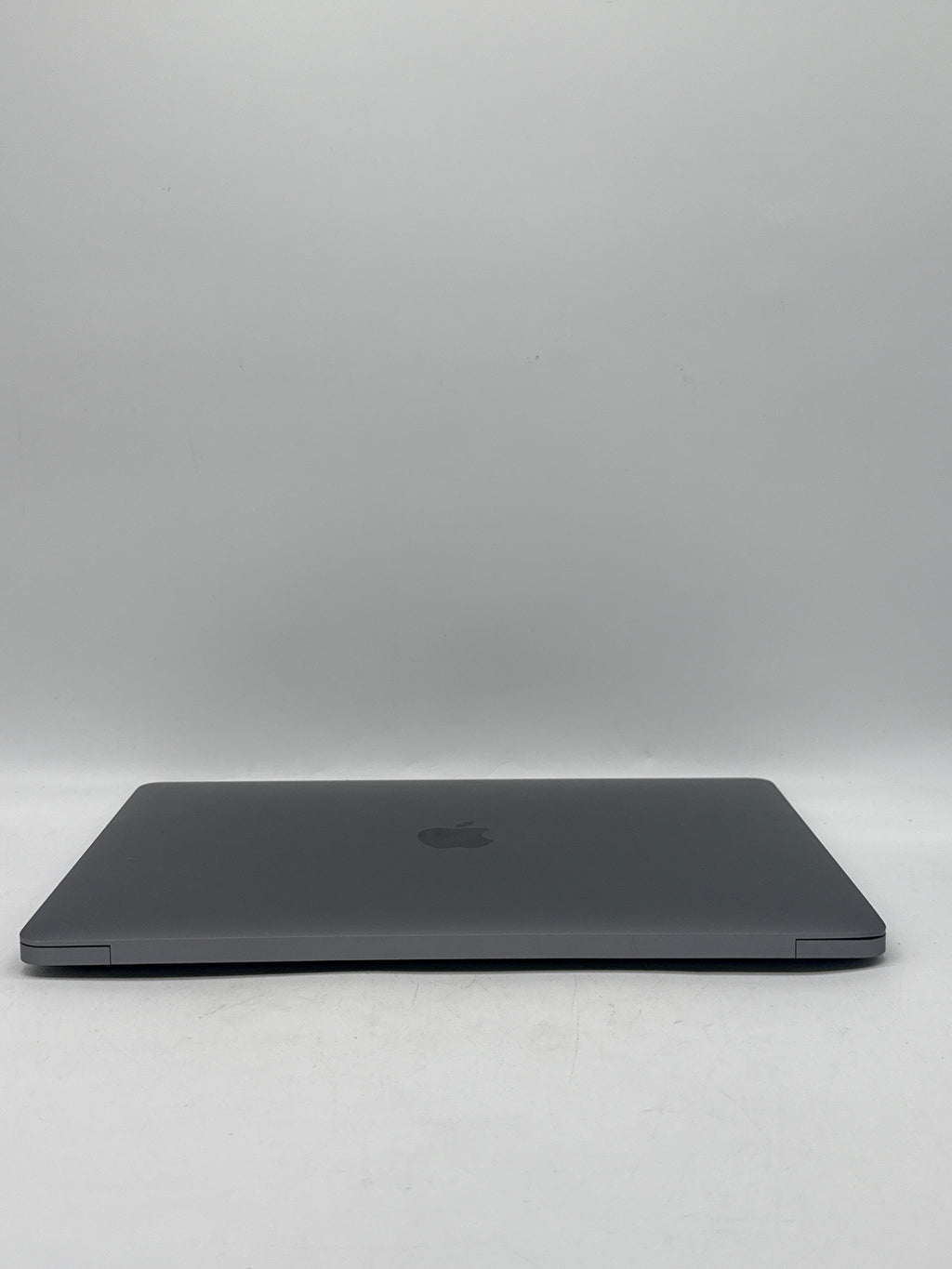 Apple MacBook Air 13" M1 A2337 8GB RAM 256GB SSD - Used