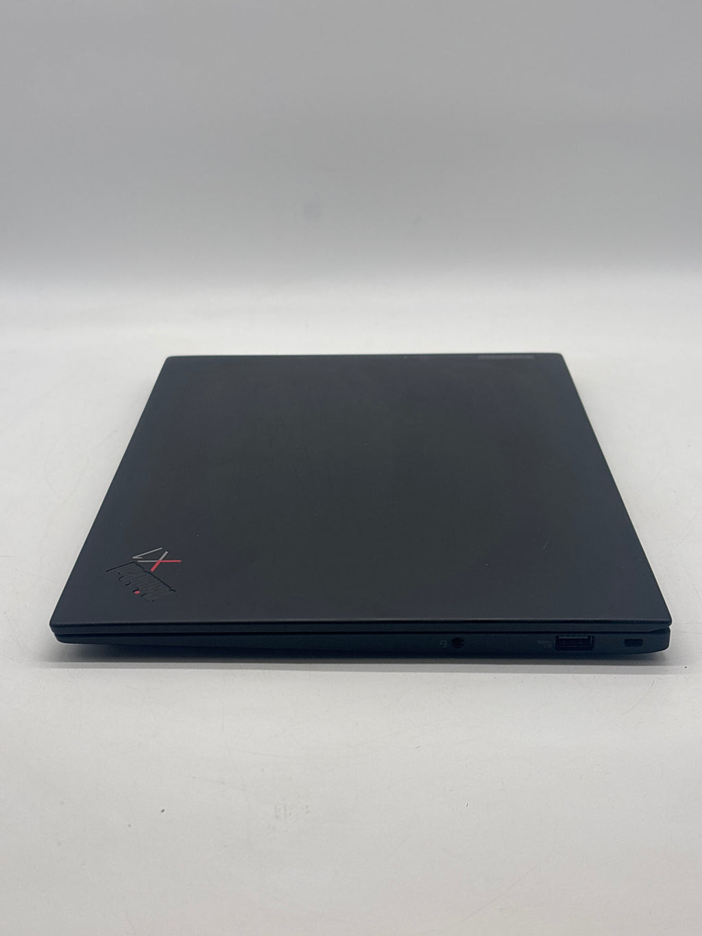 Lenovo ThinkPad X1 Carbon Gen 9 i5-1135G7 512GB 16GB RAM Win11 - Used