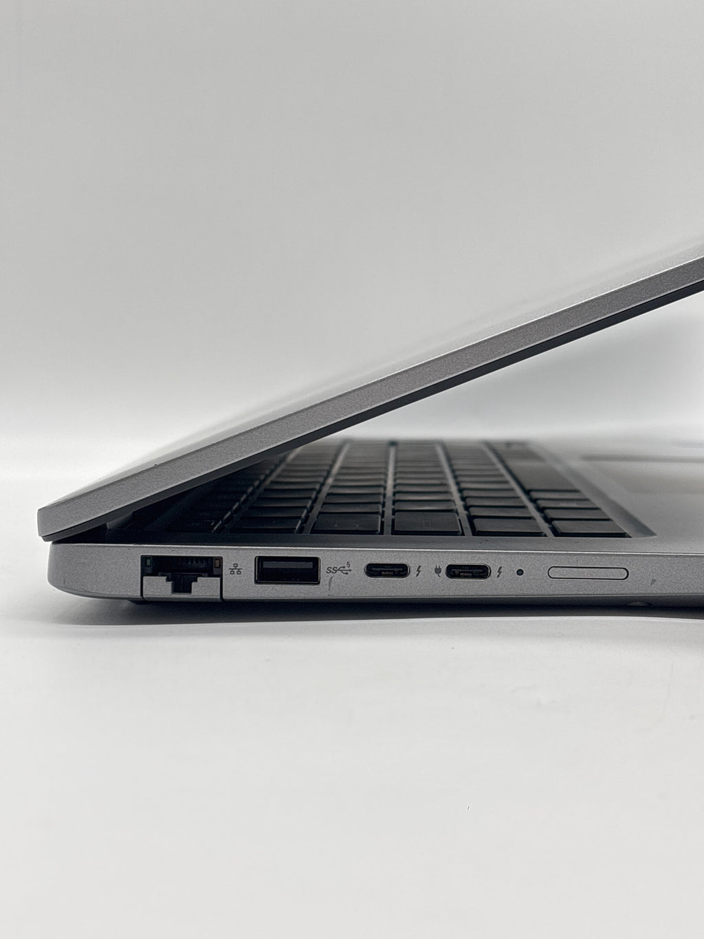 Dell Latitude 5450 i5-1335U 16GB RAM 1TB SSD - (Spanish Layout)