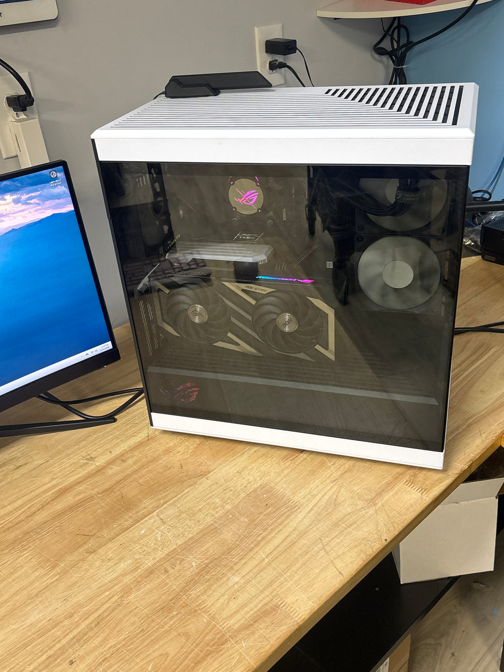 Gaming PC Ryzen 9 7900X 64GB RAM 1TB SSD RX 7600 - Used