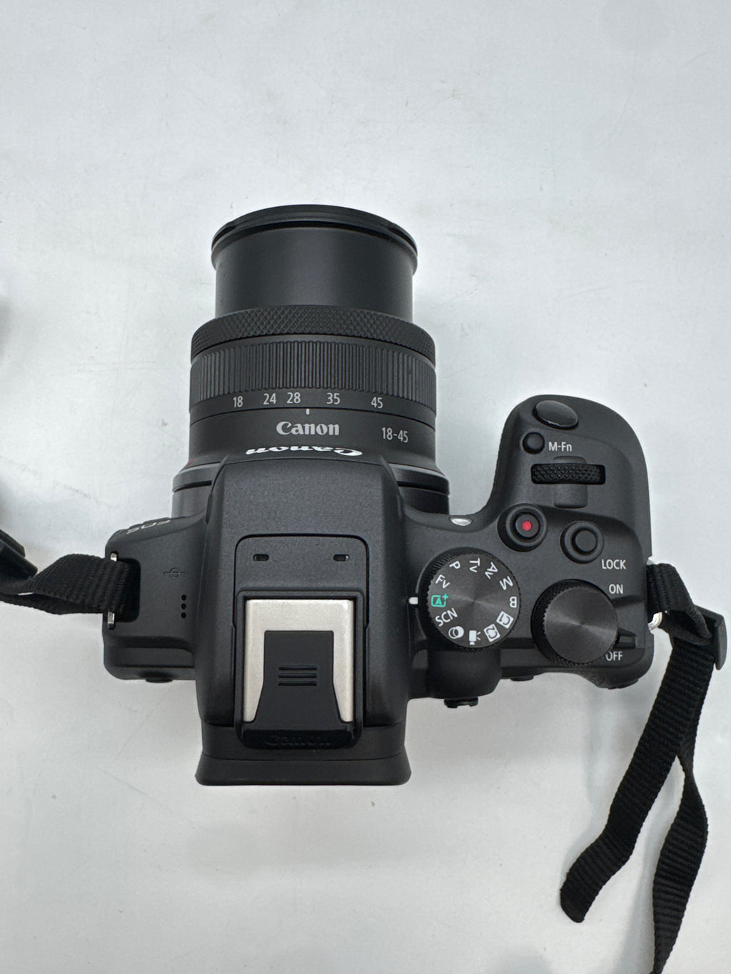 Canon EOS R10 24.2MP Mirrorless Camera with RF-S 18-45mm Lens - Used
