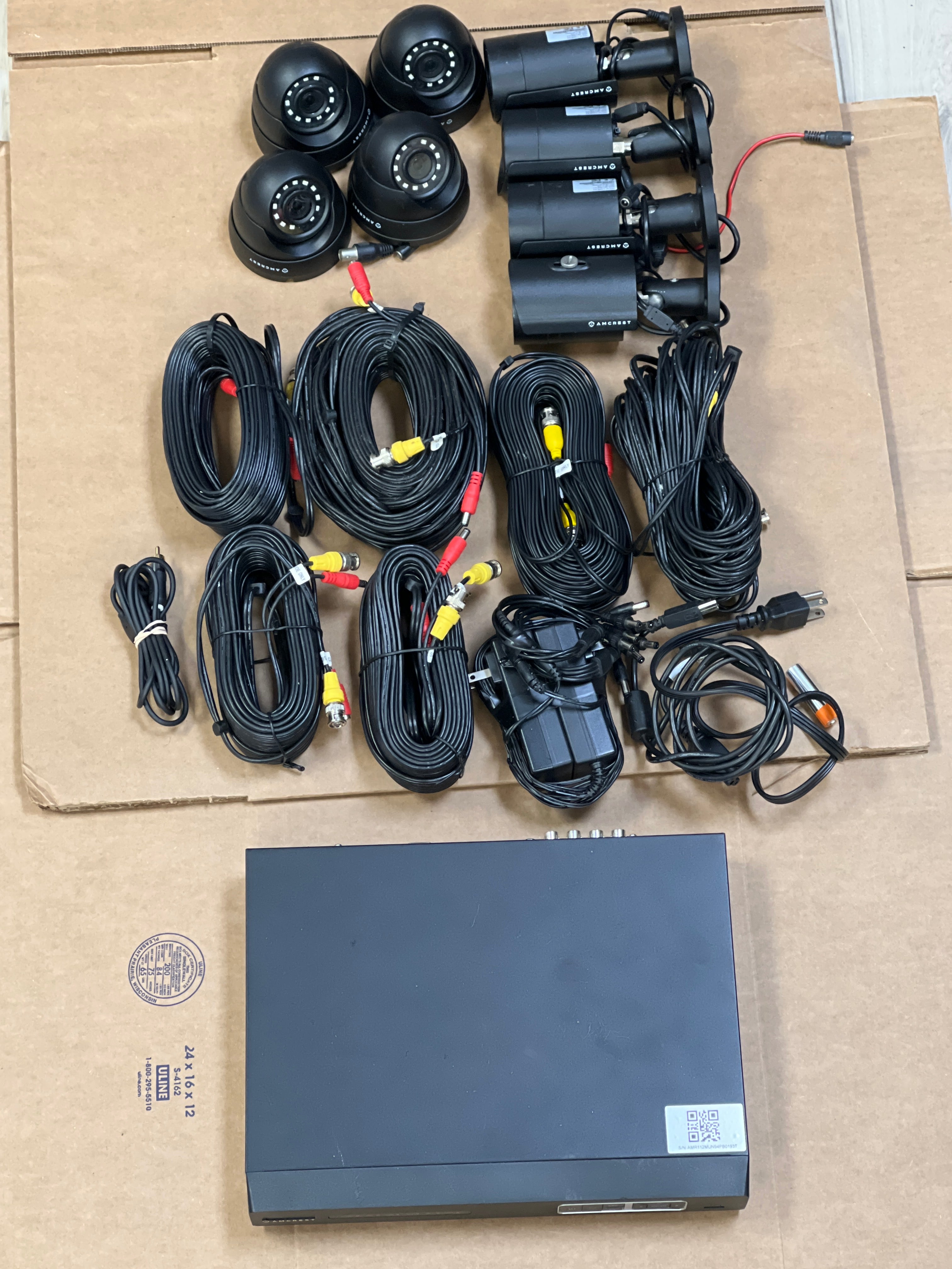 Amcrest 8 Channel DVR Security Camera System with 4 Bullet and 4 Dome Cams - Used