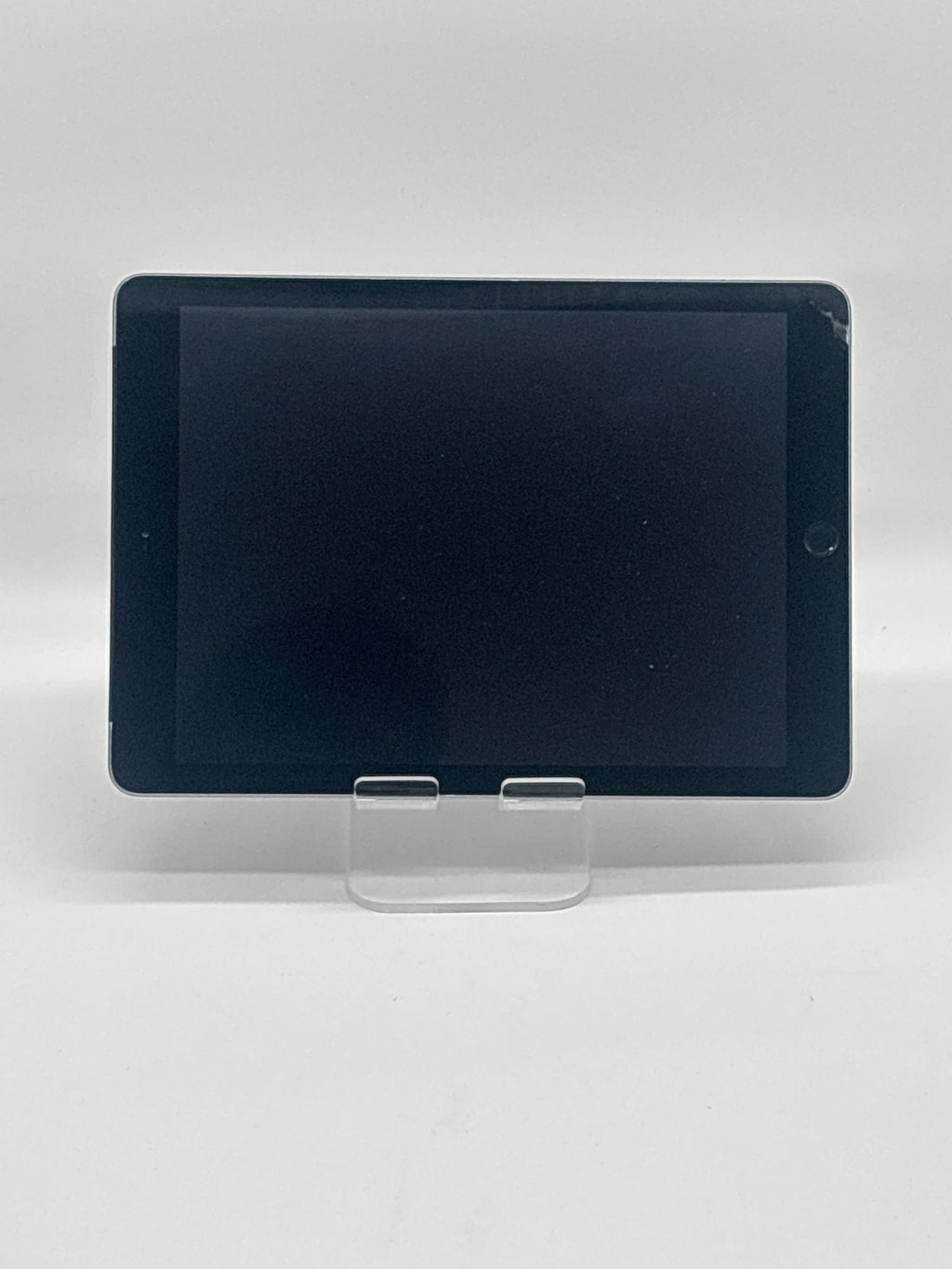 Apple iPad (5th Gen) 10.9 in A1823 128GB Unlocked - For Parts