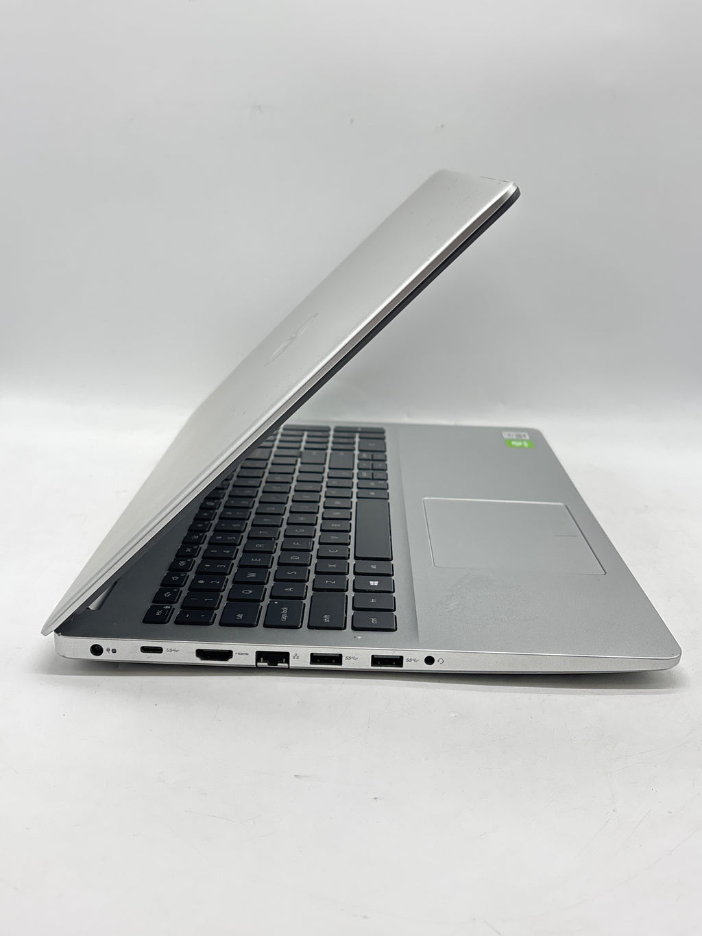 Dell Inspiron 5593 Core i7-1065G7 16GB RAM 512GB SSD 15.6in Laptop - For Parts