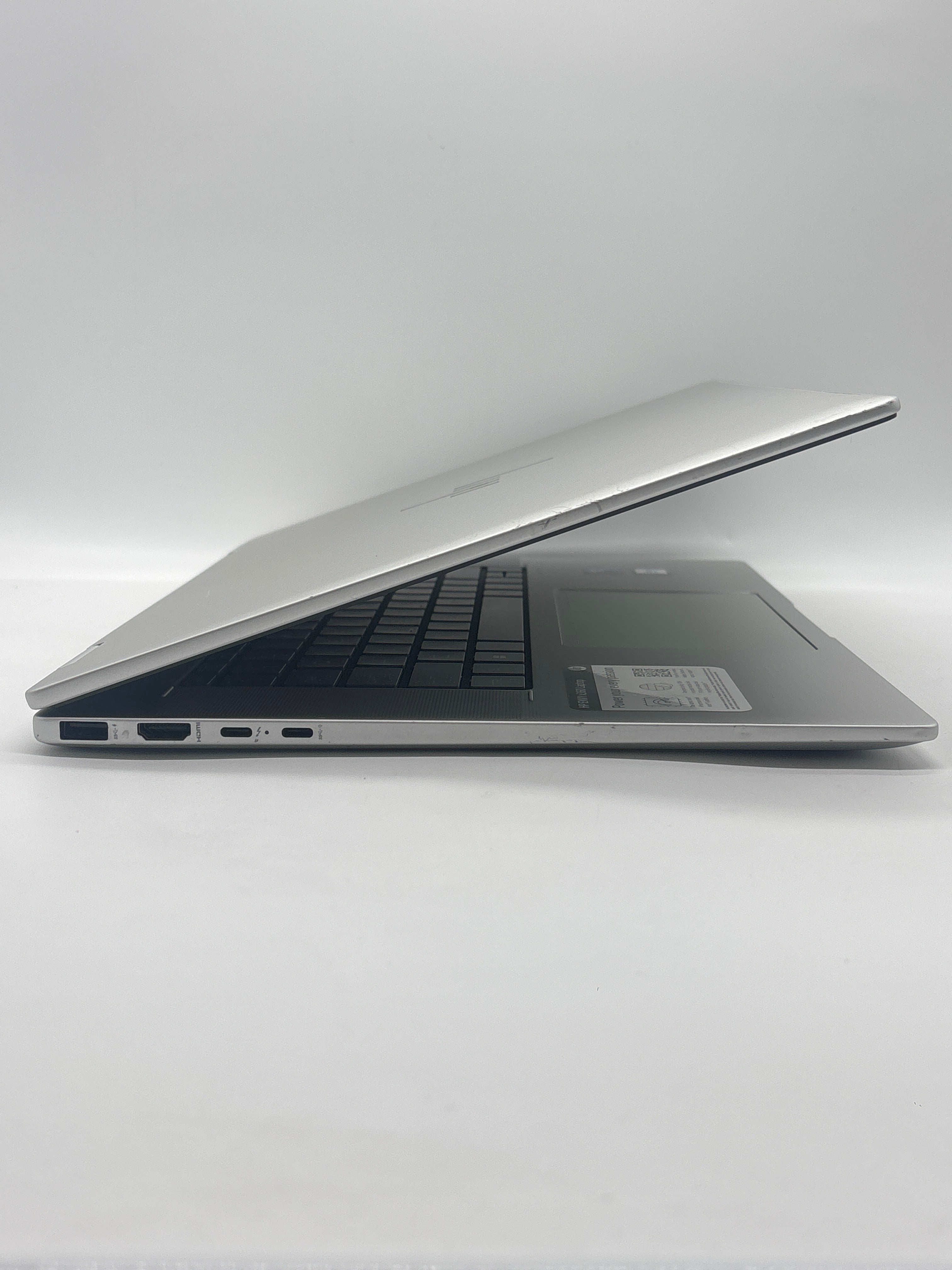 HP Envy x360 16-ac0013dx Ultra 5 125U 16GB RAM 512GB SSD