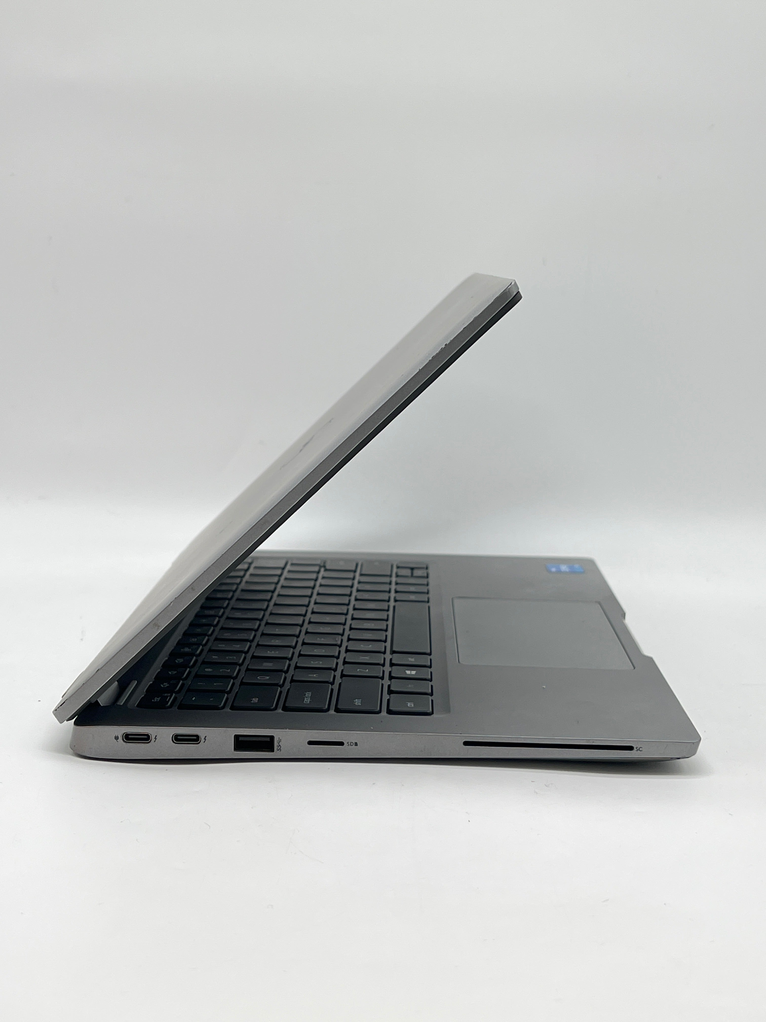 Dell Latitude 5320 i5-1145G7 16GB RAM 512GB SSD - For Parts (Read)