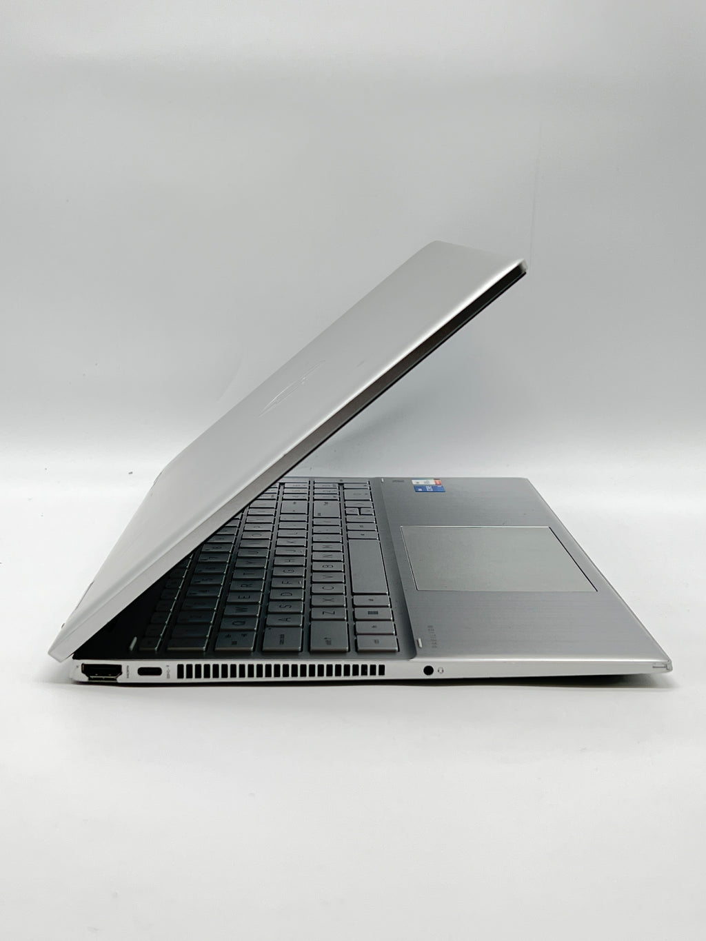 HP Pavilion x360 Convertible 15t-er100 i5-1235U 12GB RAM 256GB SSD - Used
