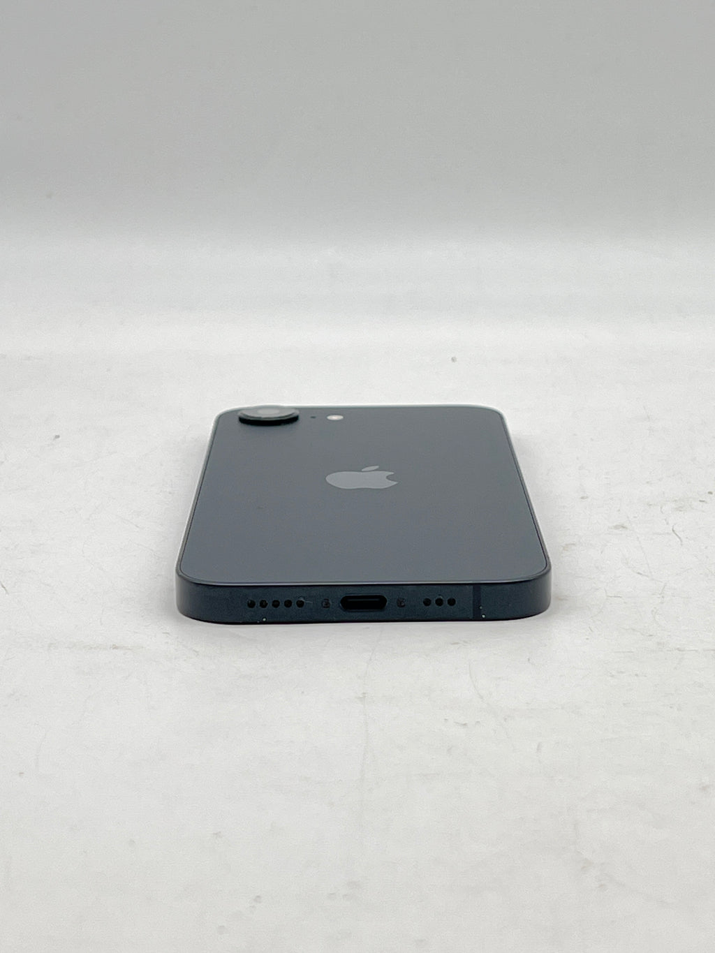 Apple iPhone 16e 128GB Black Unlocked - Used