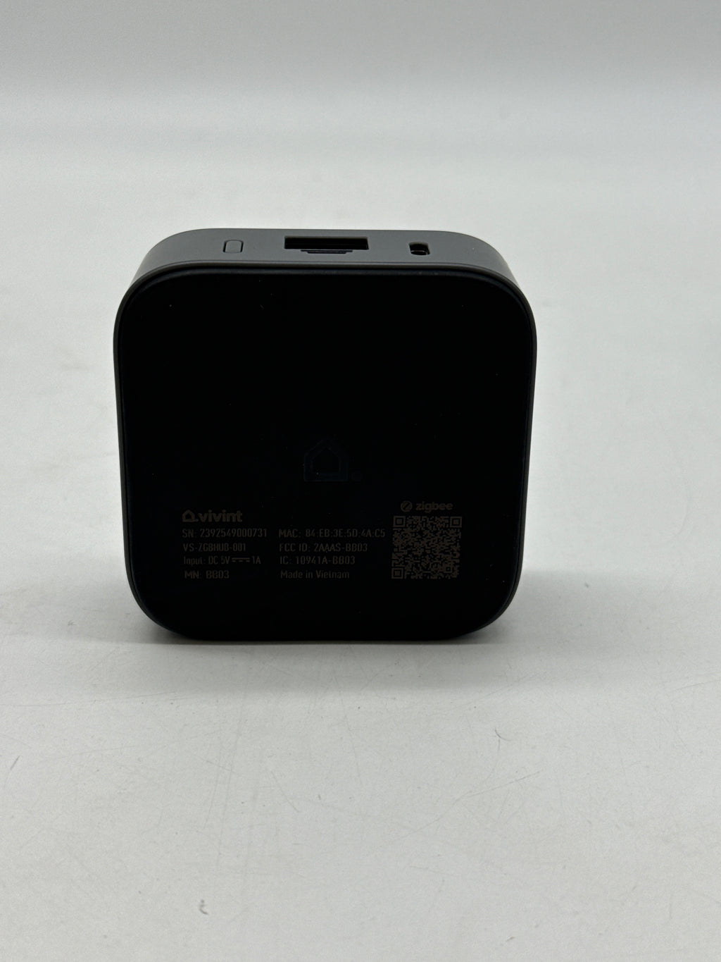 Vivint VS-ZGBHUB-001 Smart Lighting Hub - New In Box