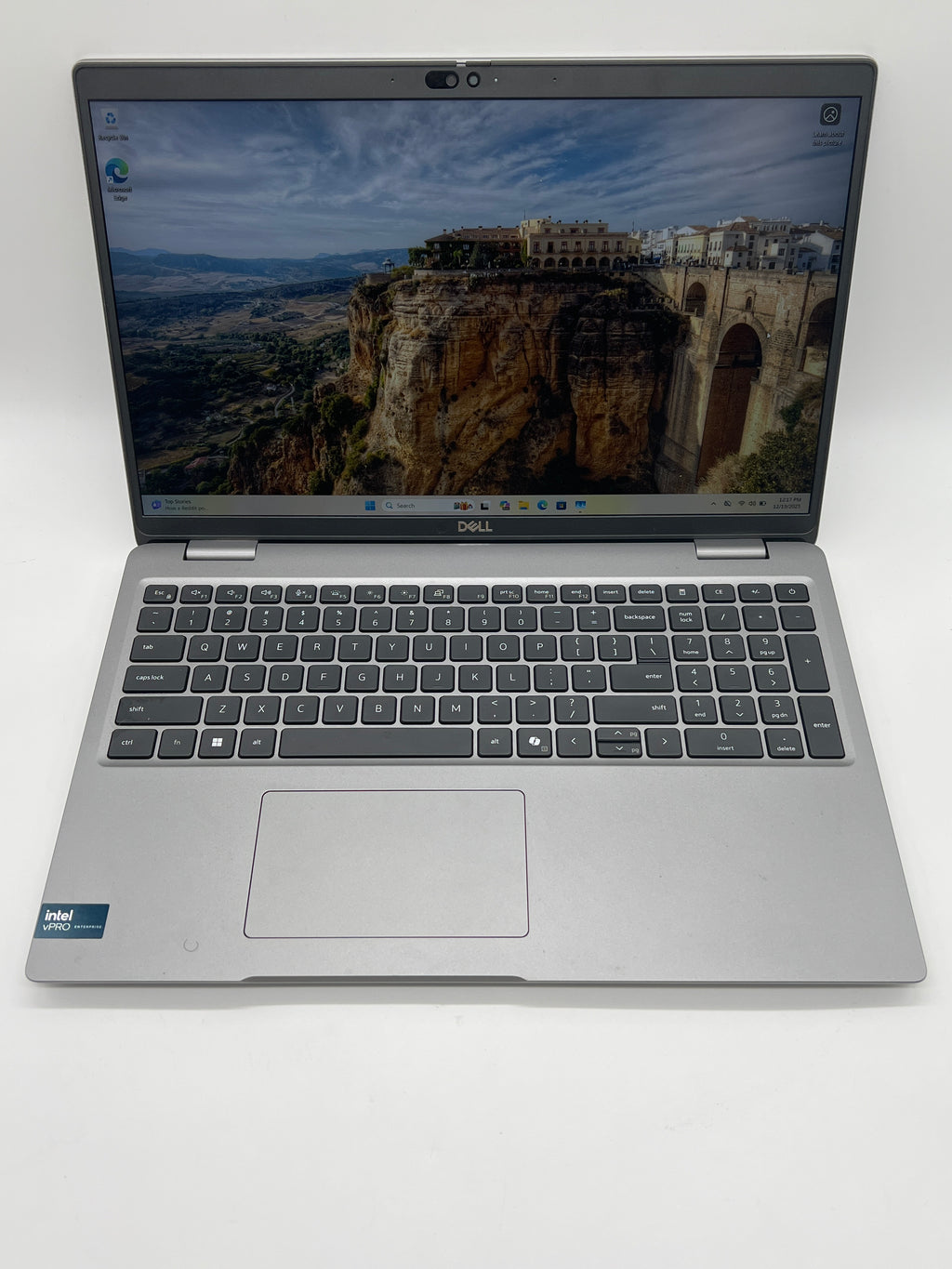 Dell Latitude 5550 15.6” Core Ultra 7 165U 32GB RAM 512GB SSD Silver Used