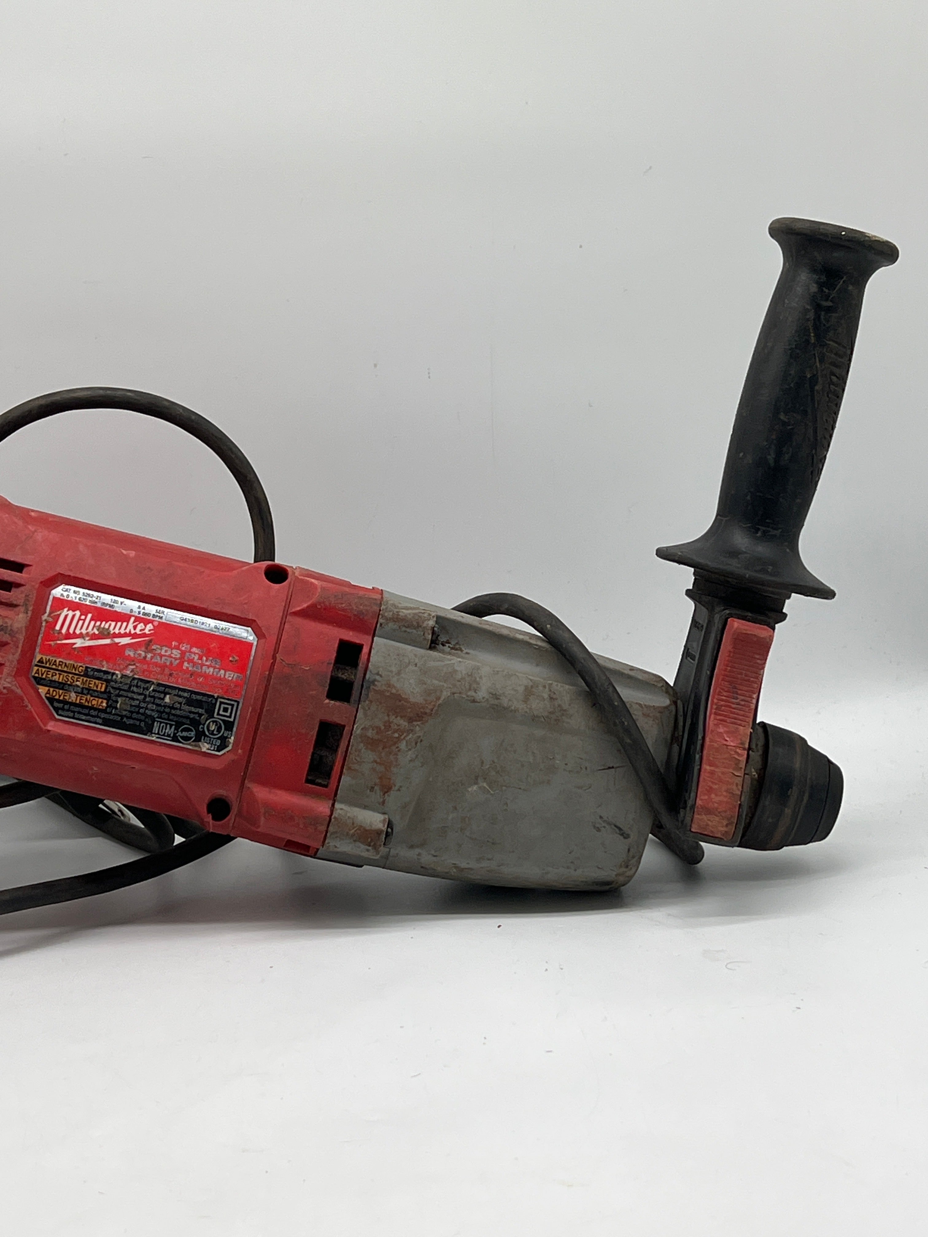 Milwaukee 5262-21 8 Amp Corded SDS Plus Rotary Hammer - For Parts