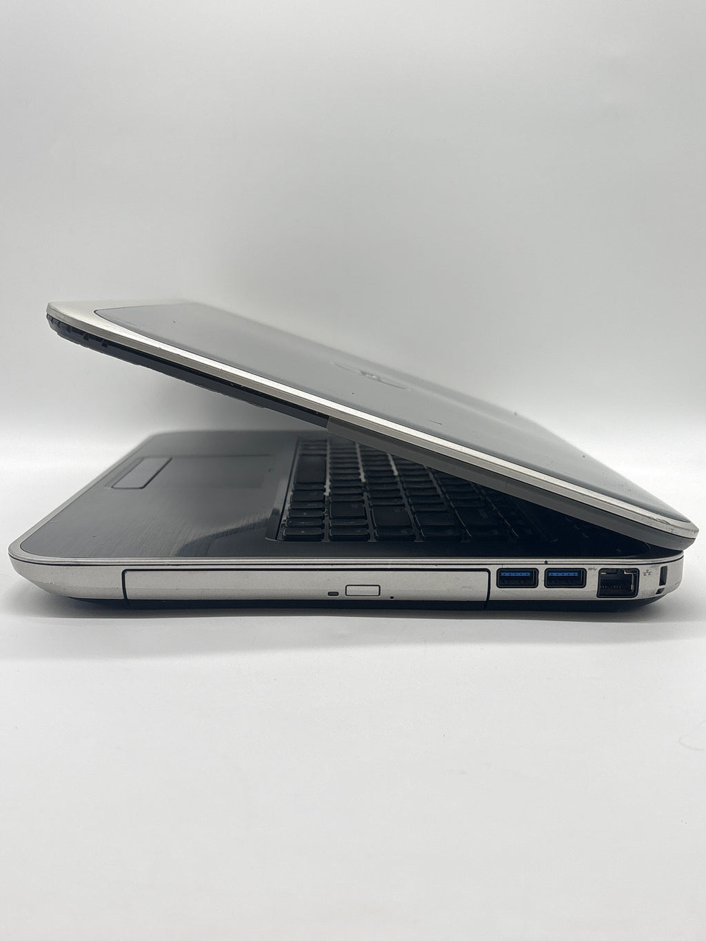 Dell Inspiron 5520 i5-3210m 8GB RAM 1TB HDD - For Parts (Read DESC)