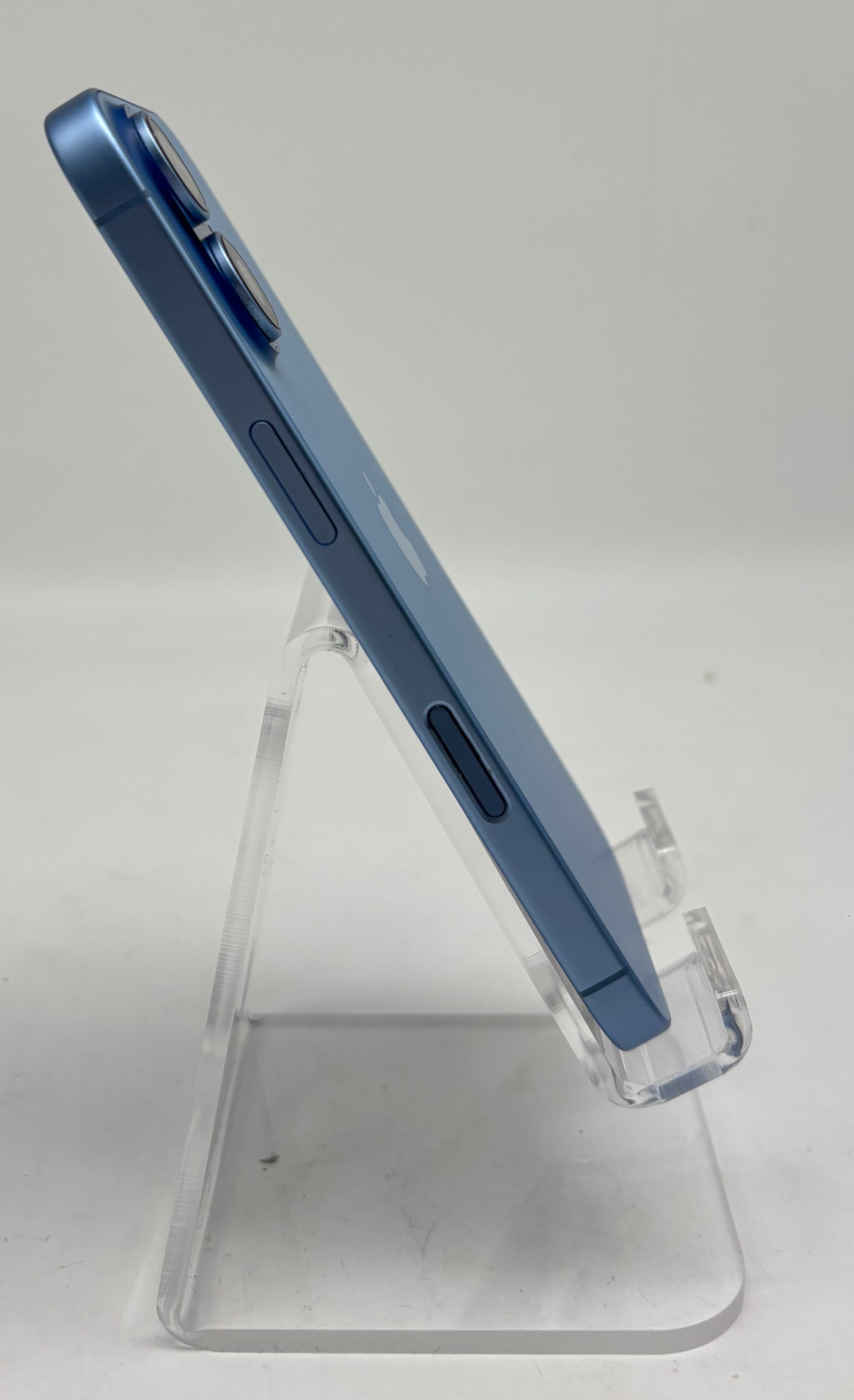 Apple iPhone 17 256GB Unlocked Mist Blue - Used With Box