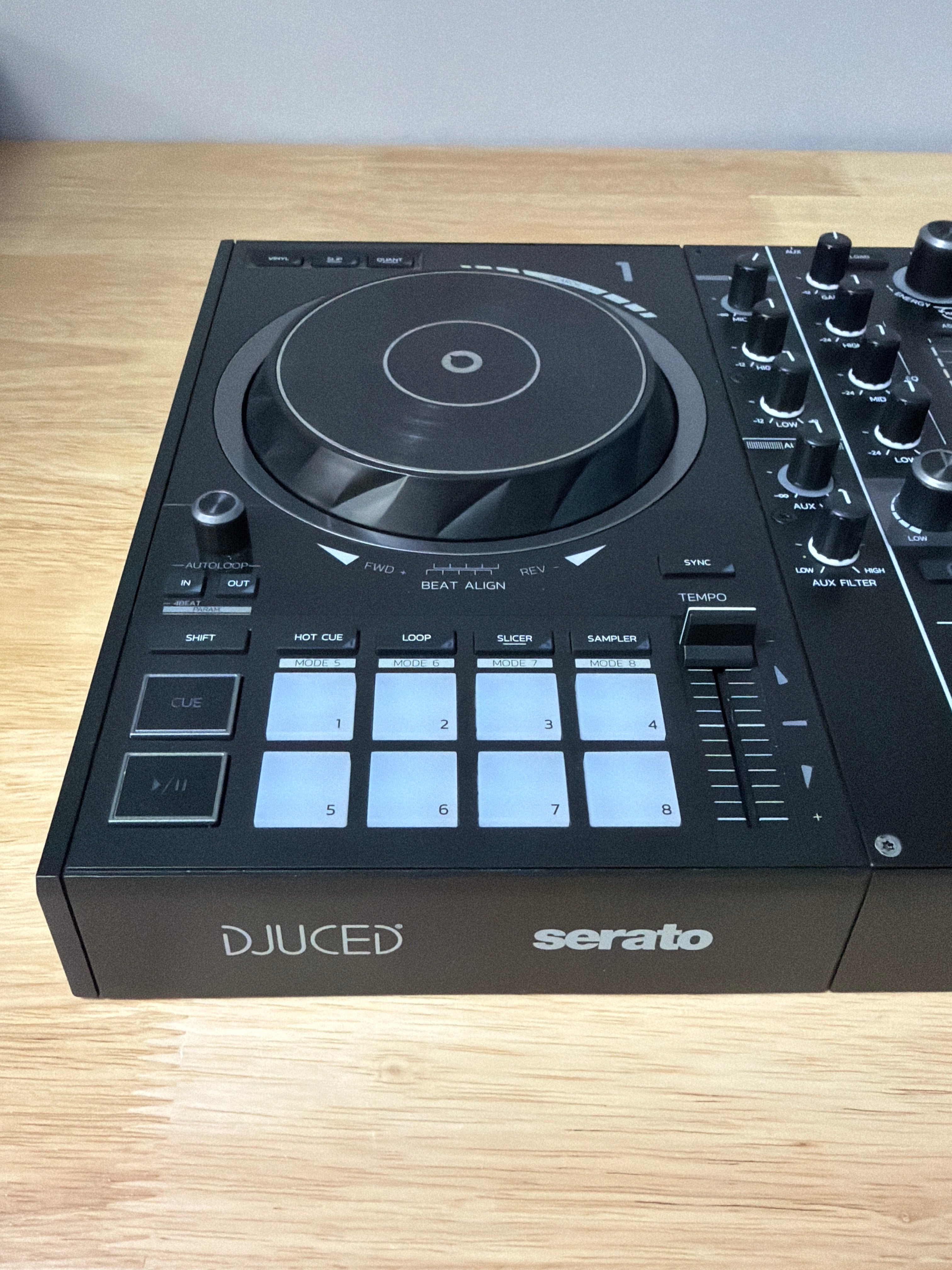 Hercules DJ Control Impulse 500 Controller Black Tabletop 2 Decks W/ Travel Case