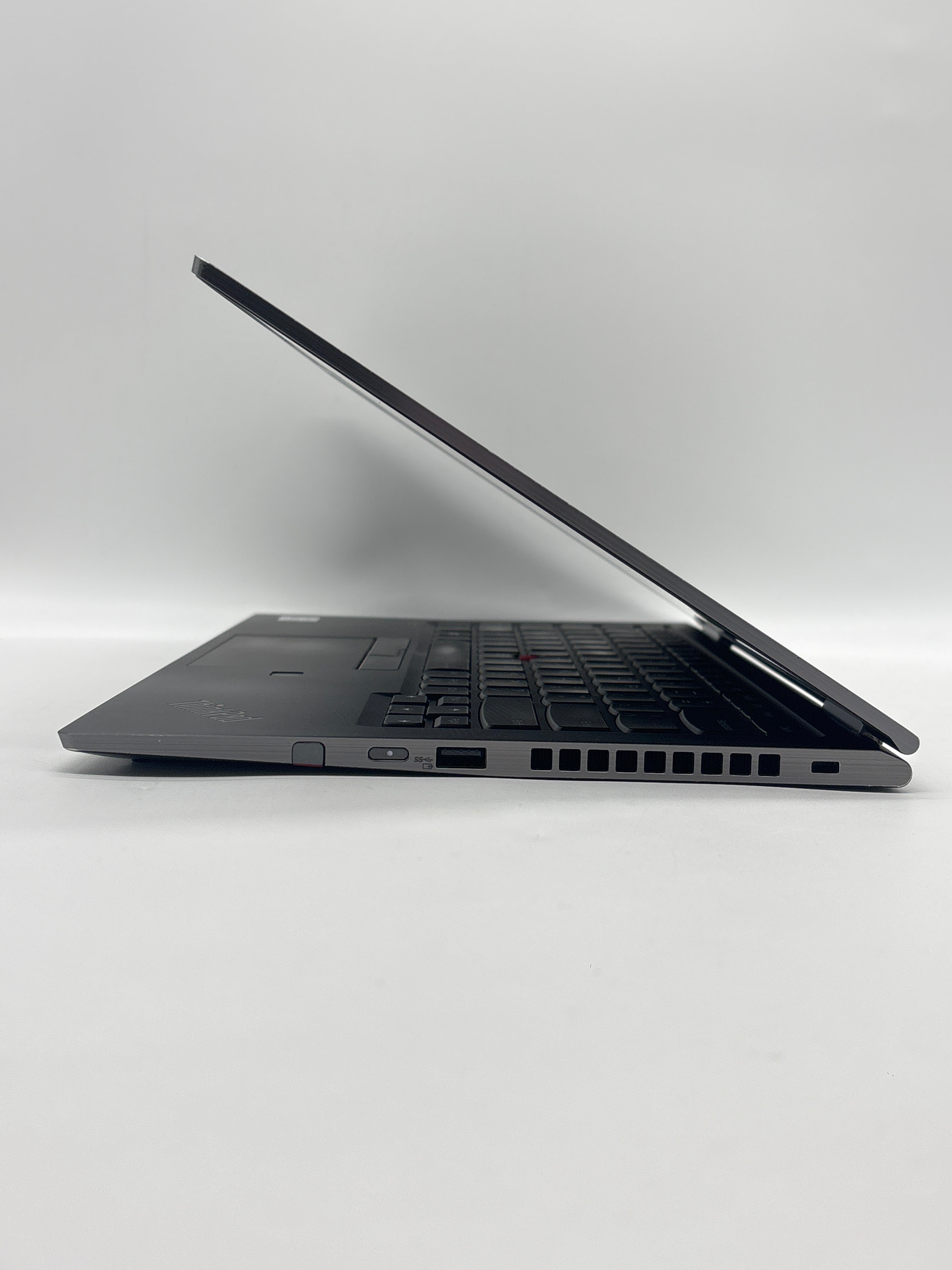 Lenovo ThinkPad X1 Yoga Gen 5 i5-10210U 16GB RAM 512GB SSD